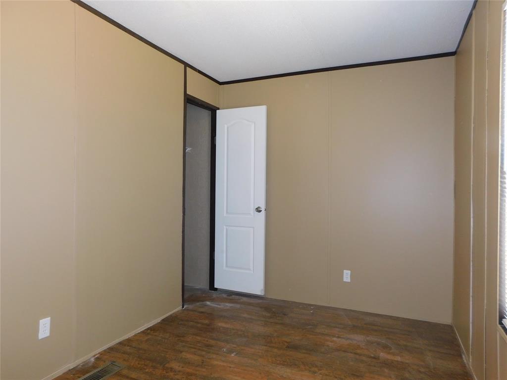 201 China Garden Ln Property Photo 13