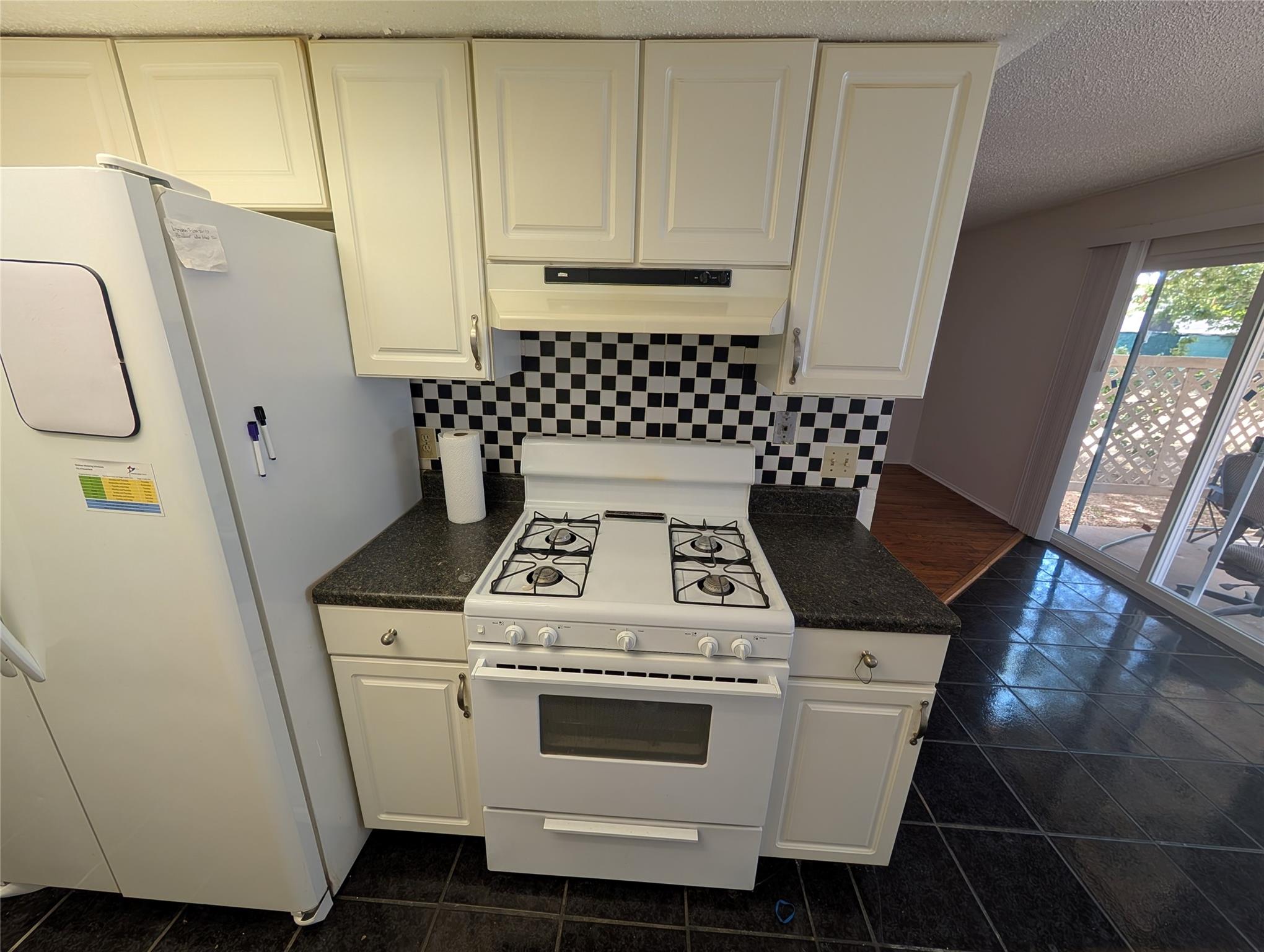 1201 Doreen Ct #b Property Photo 15