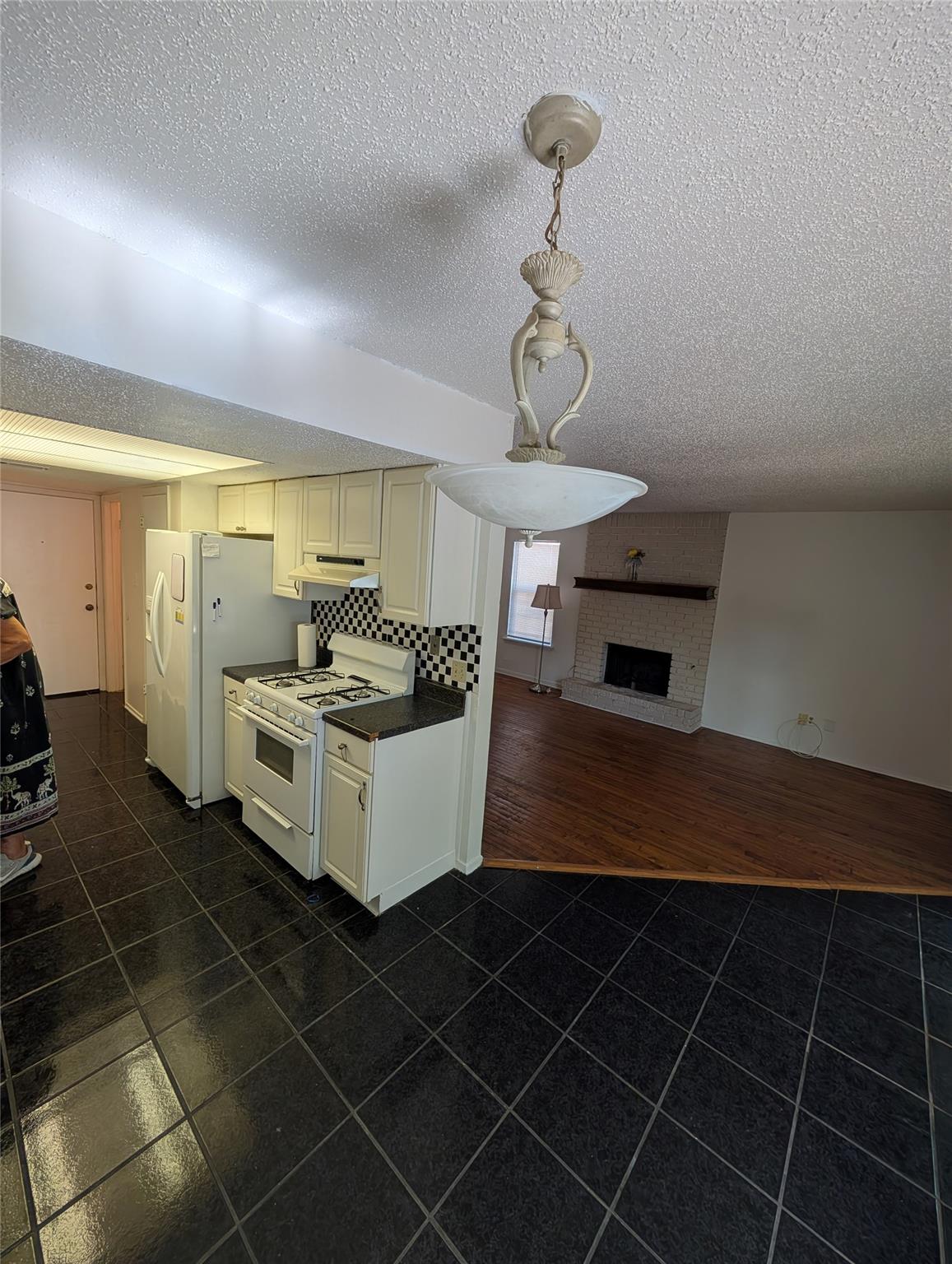 1201 Doreen Ct #b Property Photo 17