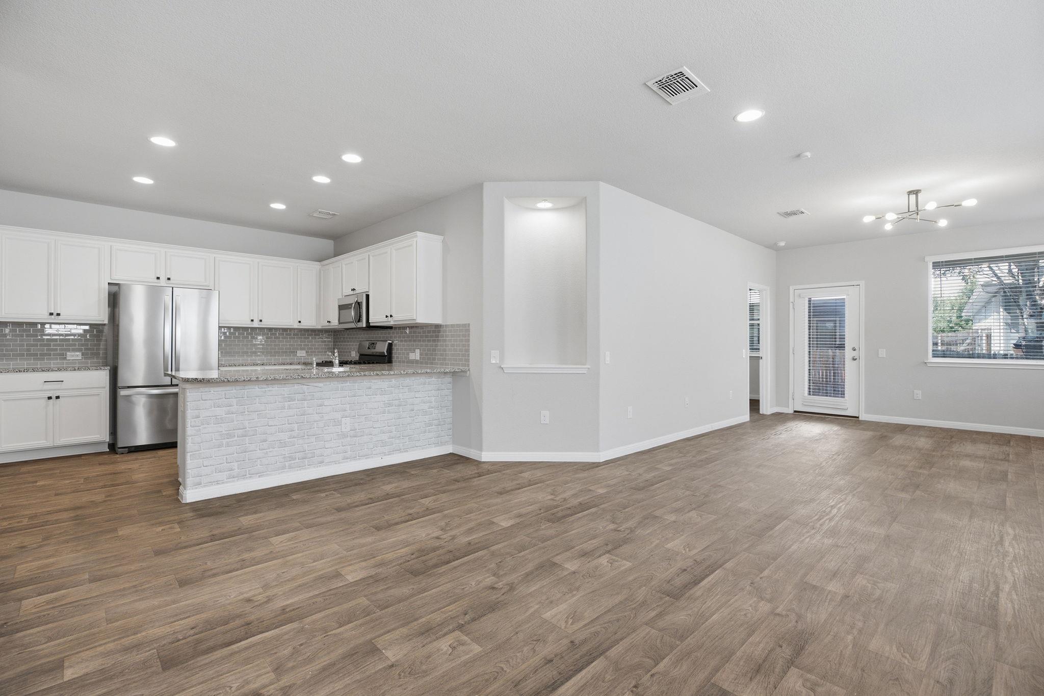 14208 Handel Dr #10a Property Photo 2