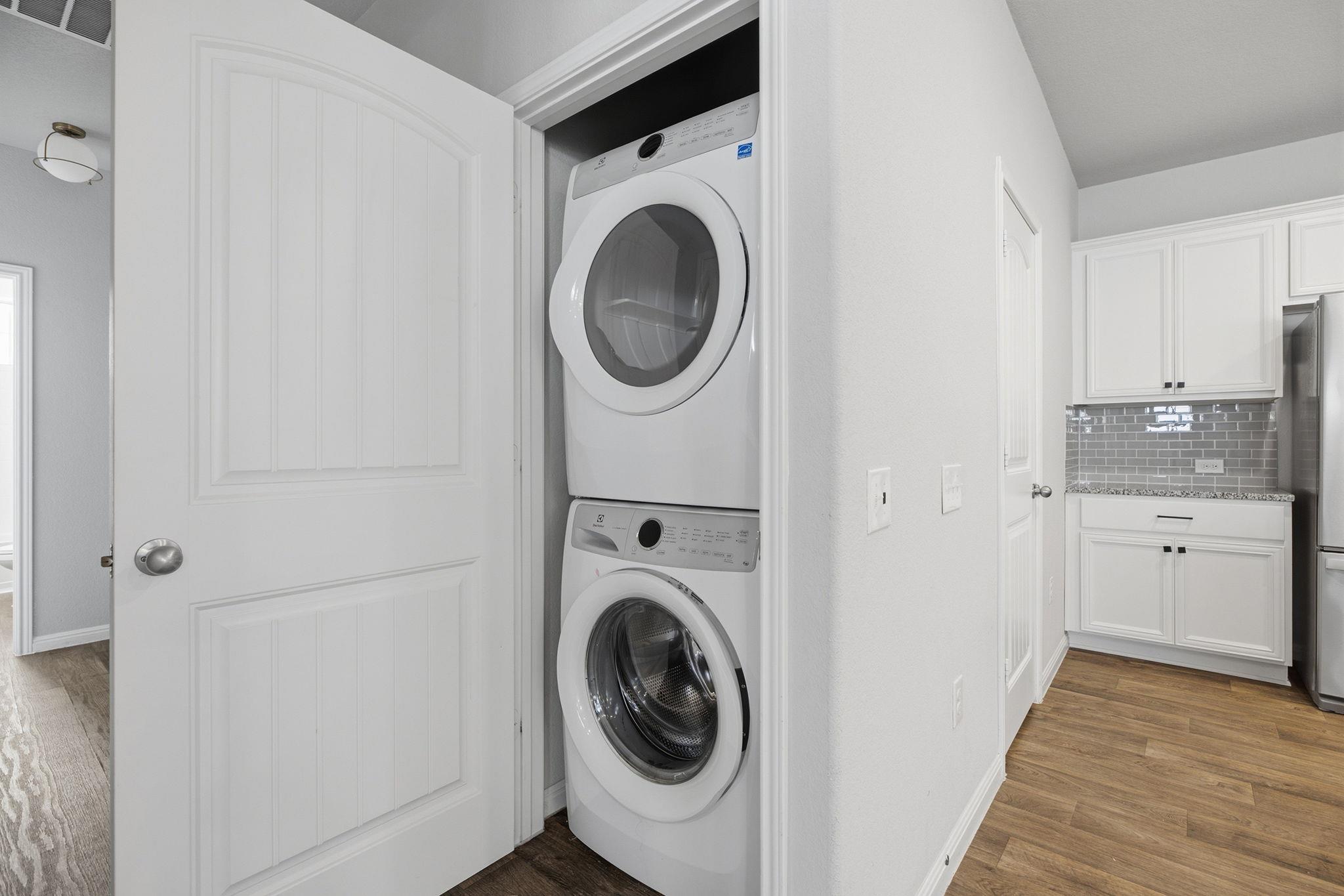 14208 Handel Dr #10a Property Photo 5
