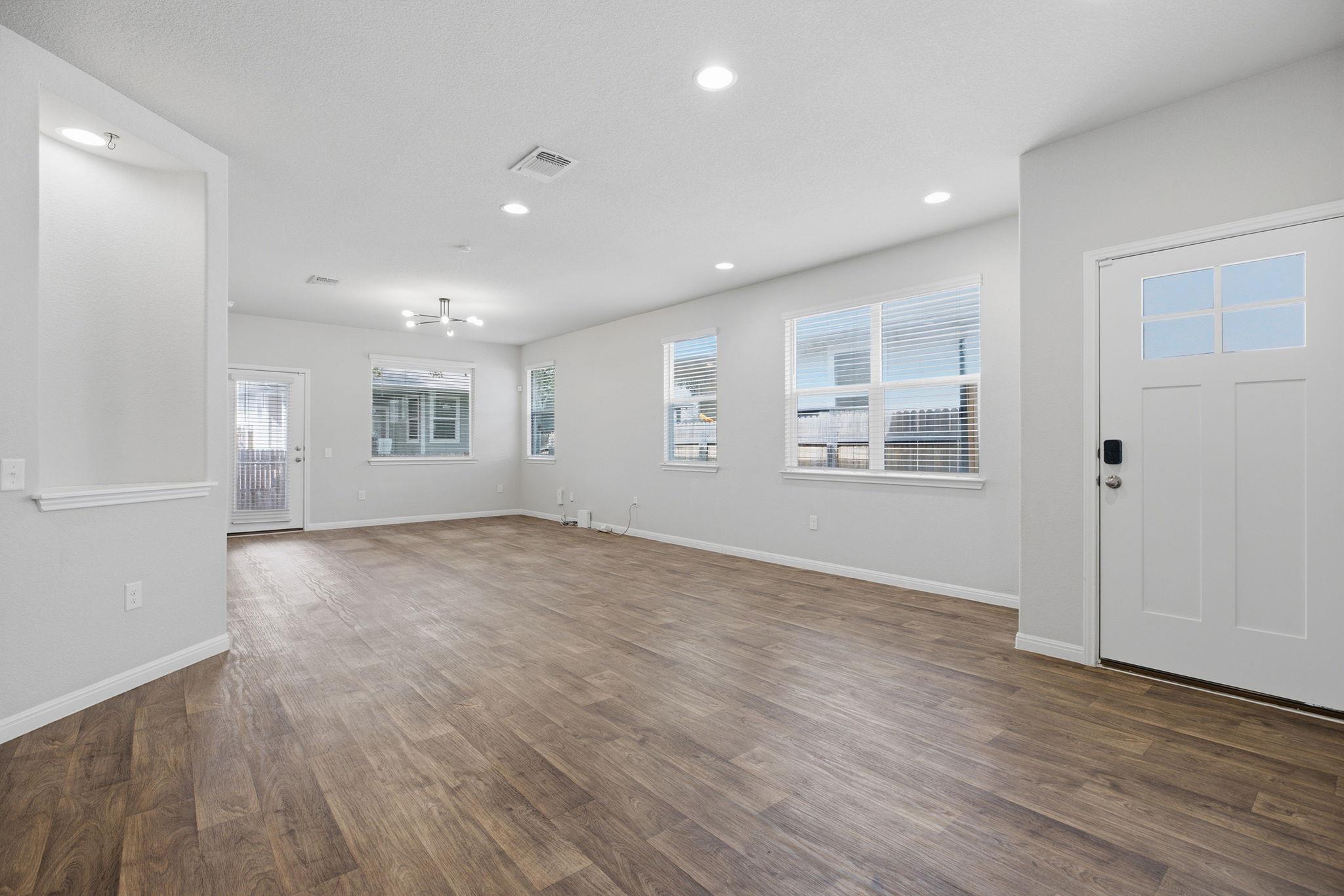 14208 Handel Dr #10a Property Photo 14