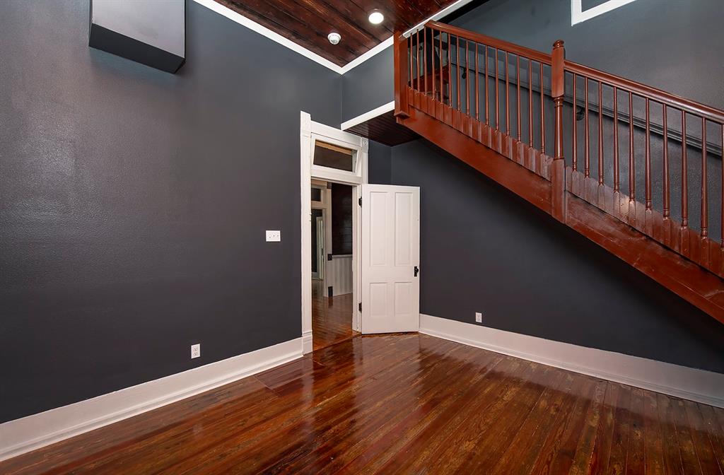 314 Park St Property Photo 11
