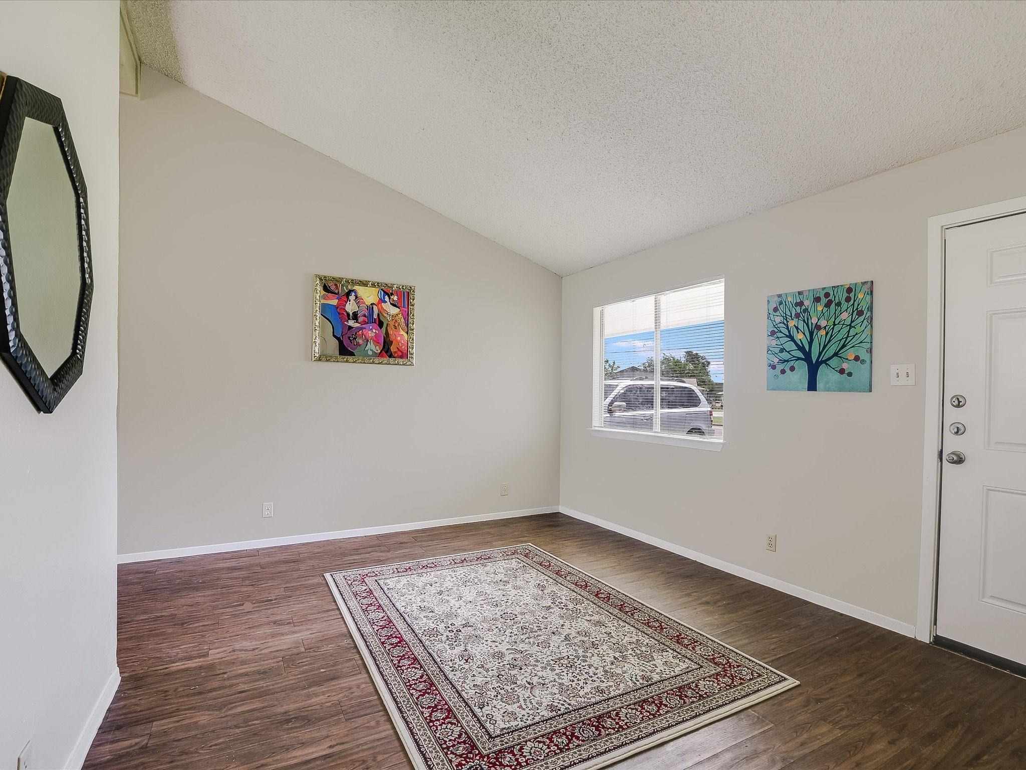 403 Janis None #a Property Photo 4