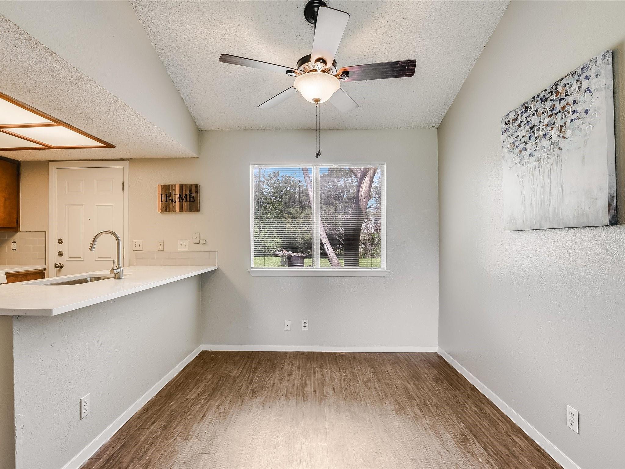 403 Janis None #a Property Photo 5