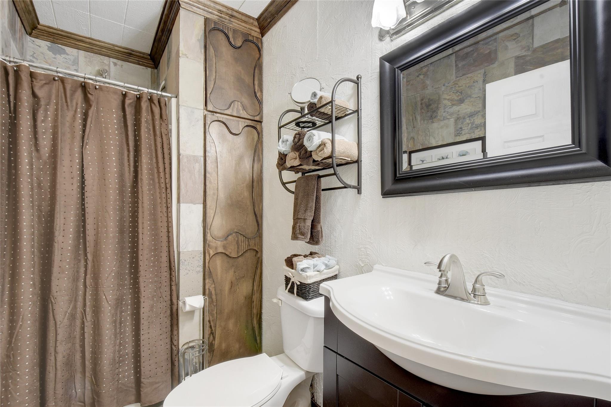163 El Camino River Rd Property Photo 18