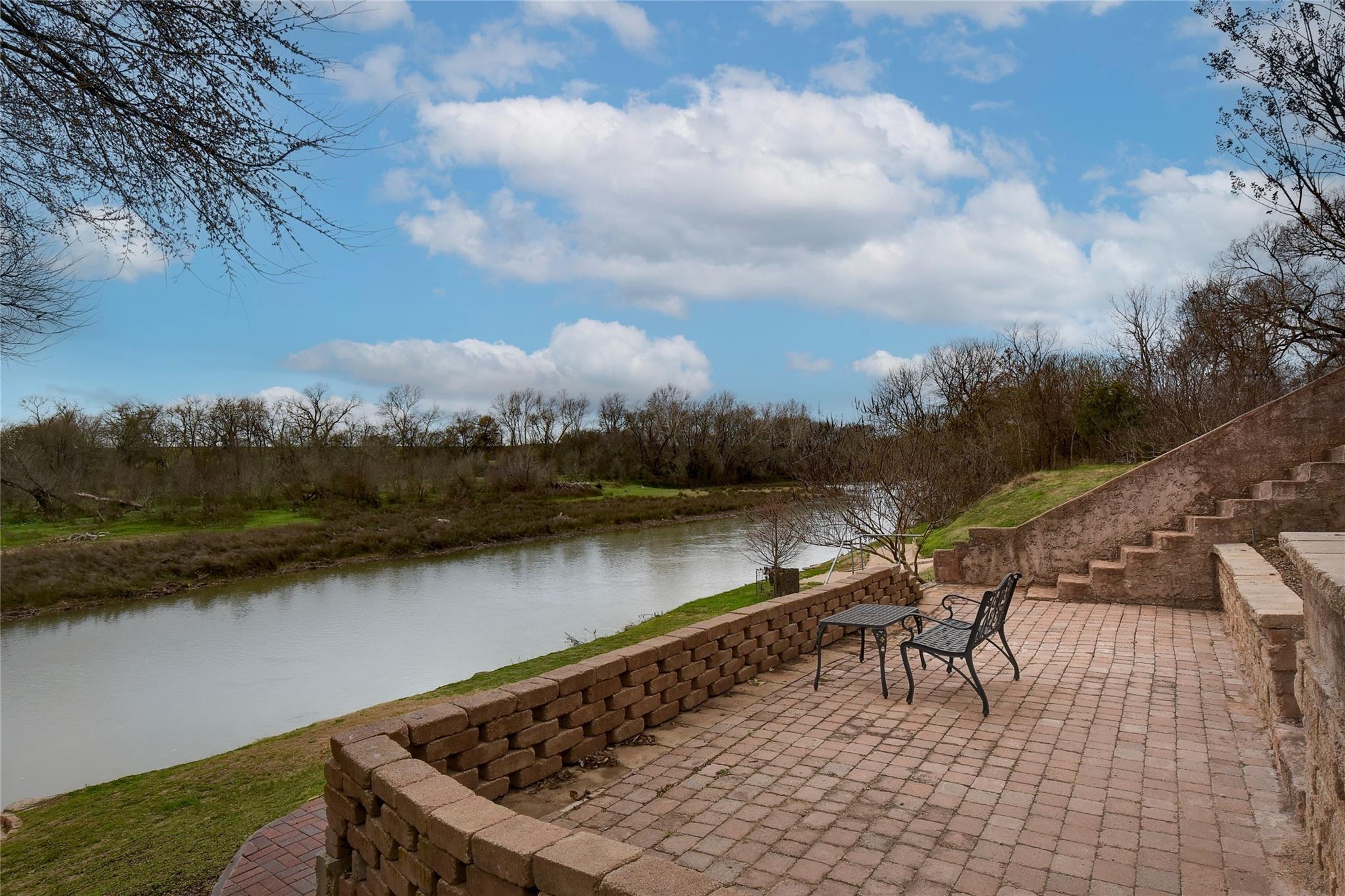 163 El Camino River Rd Property Photo 35