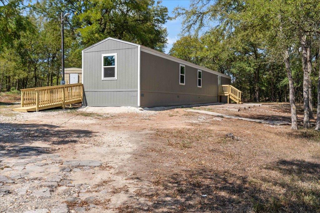 12104 Avis Rd Property Photo 1