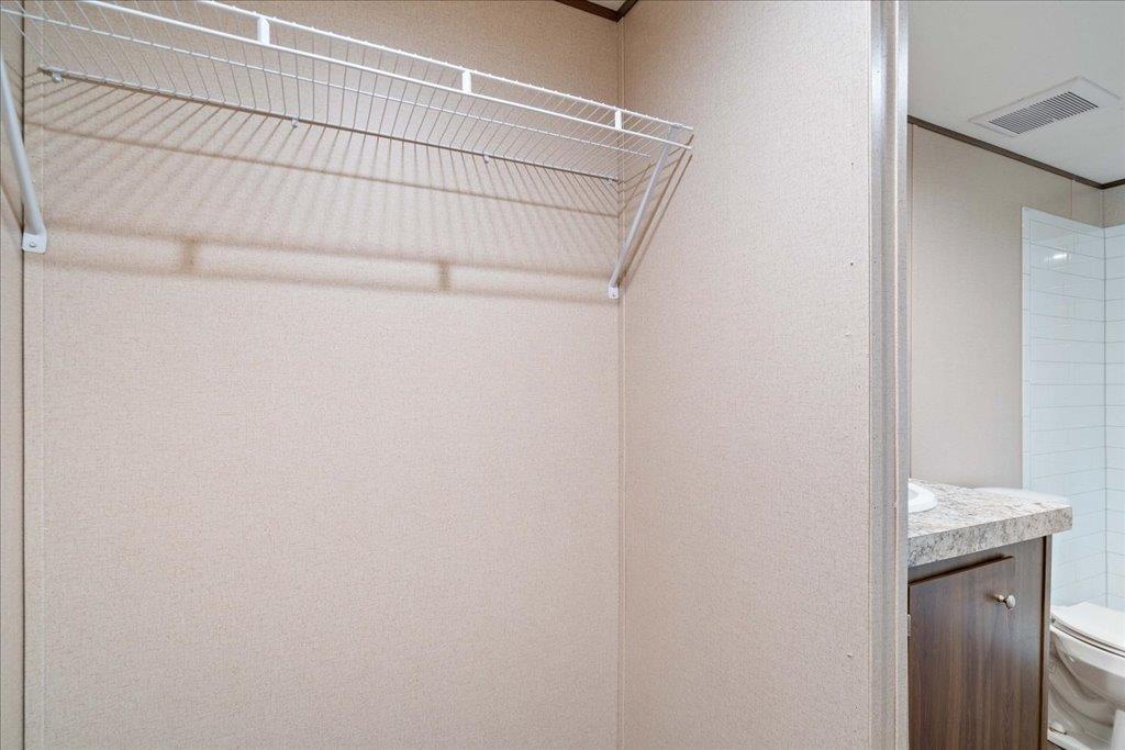 12104 Avis Rd Property Photo 15