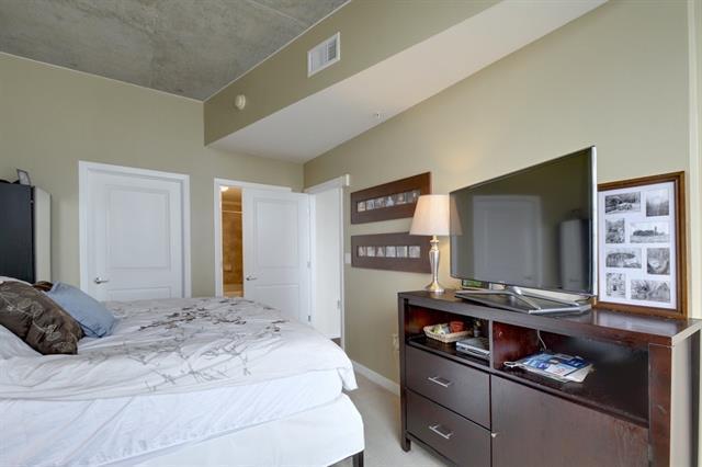 360 Nueces St #1904 Property Photo 14