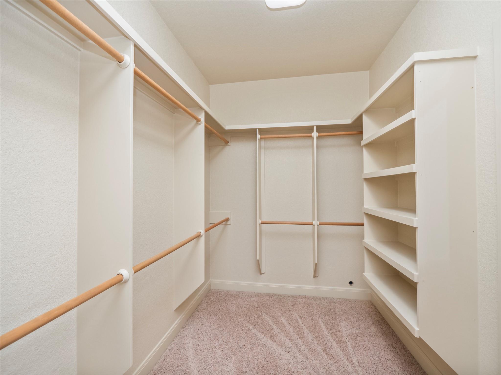 1008 Laurel Oak Cir Property Photo 22