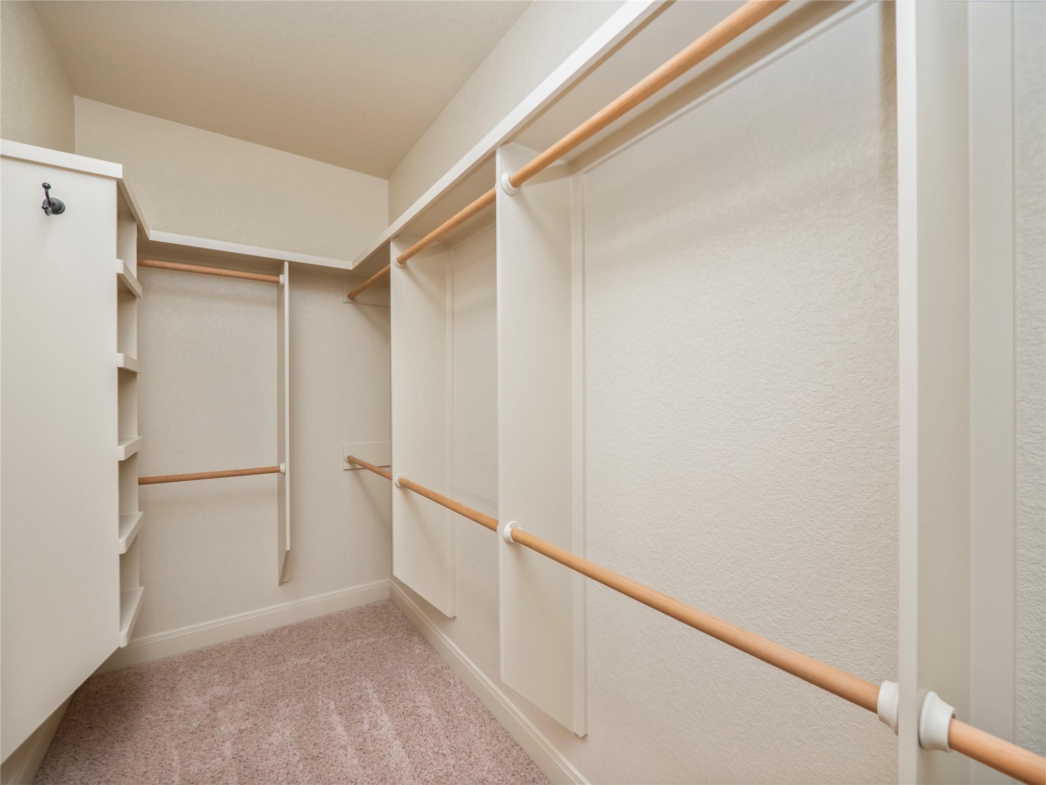 1008 Laurel Oak Cir Property Photo 23