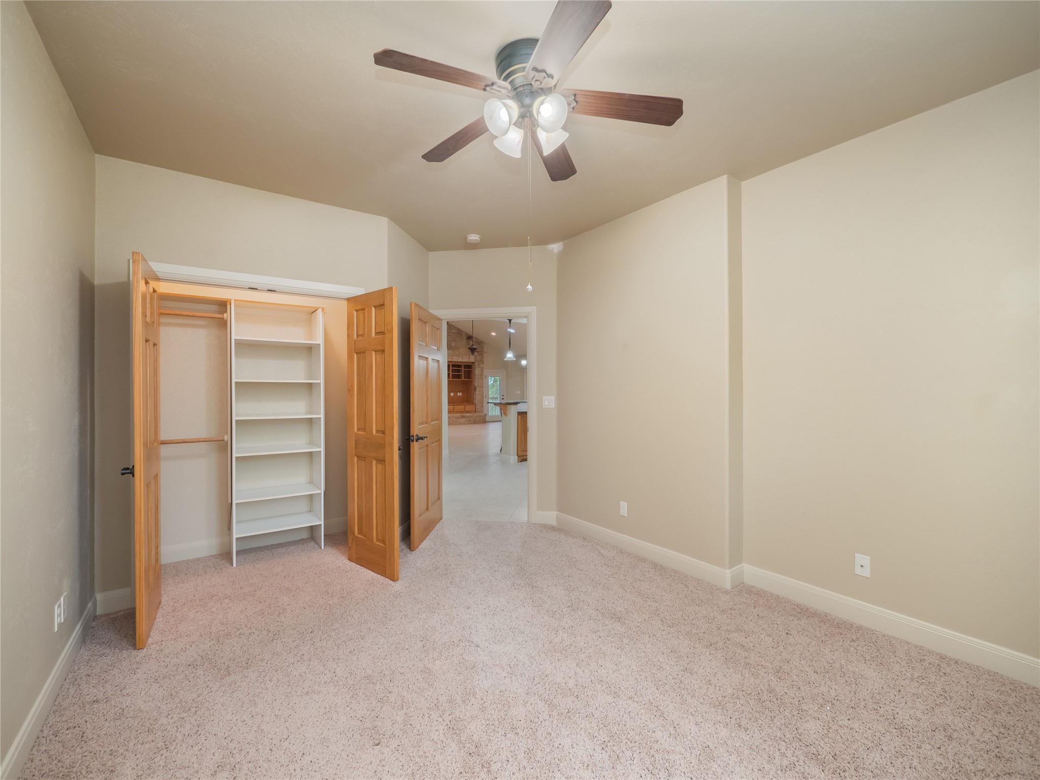 1008 Laurel Oak Cir Property Photo 25