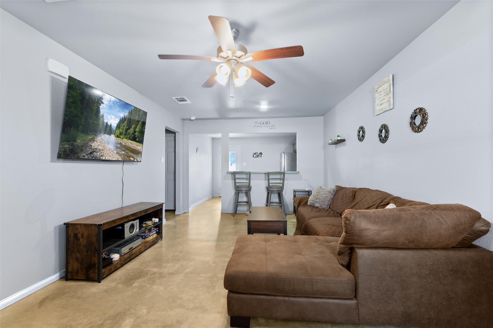 2813 Leroy Cir #a And #b Property Photo 19