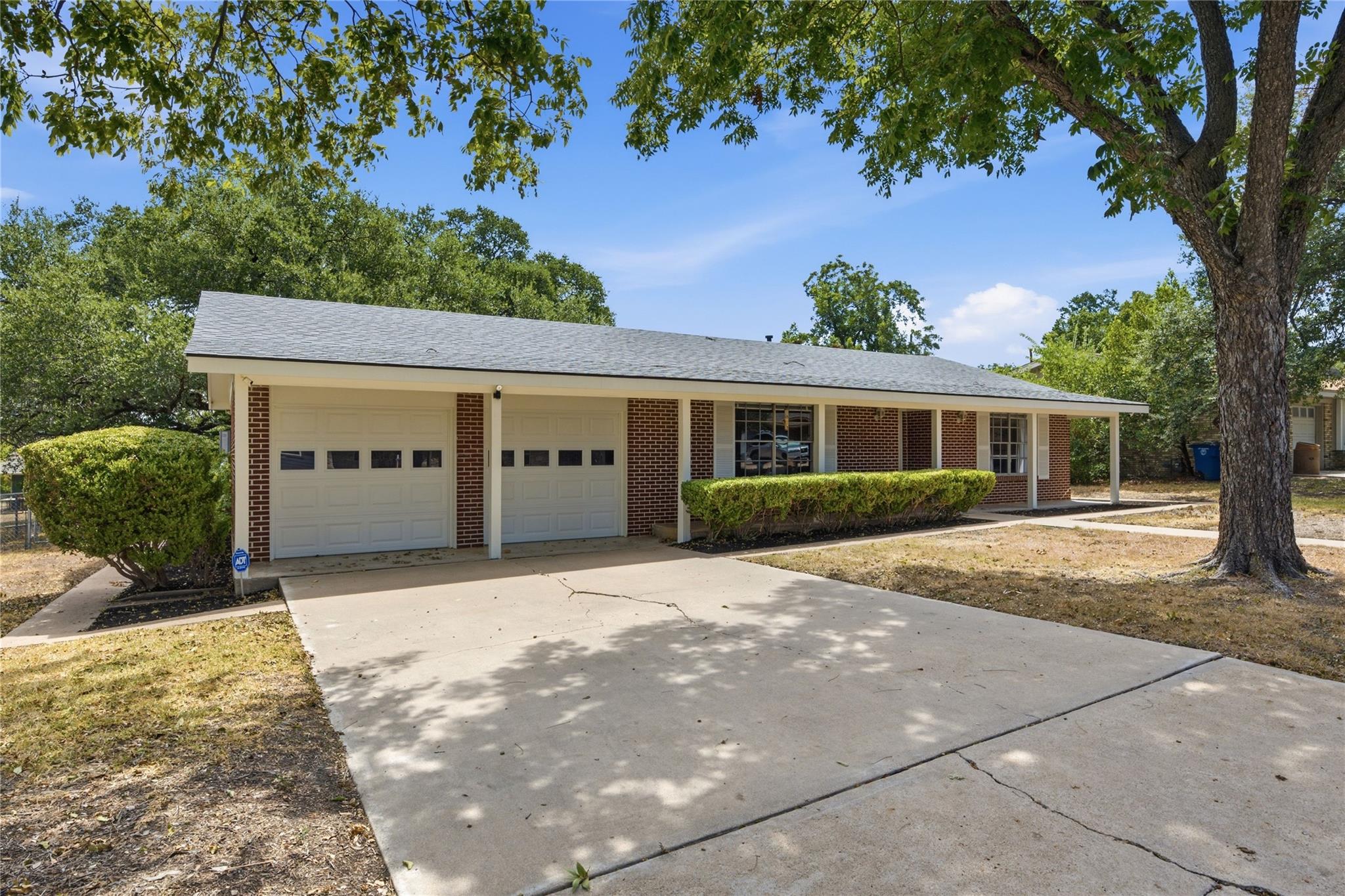 11605 N Oaks Dr Property Photo 31