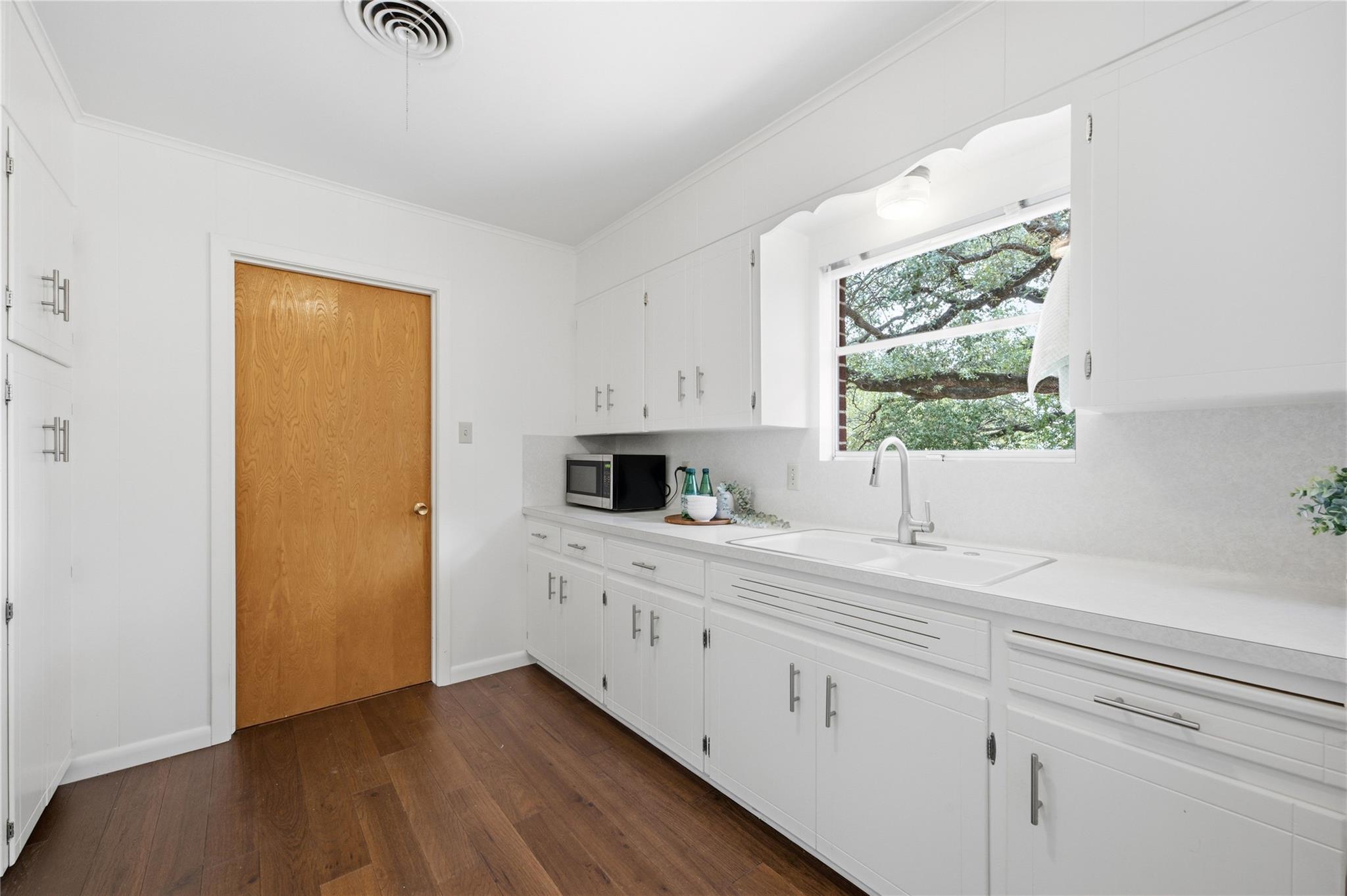 11605 N Oaks Dr Property Photo 36