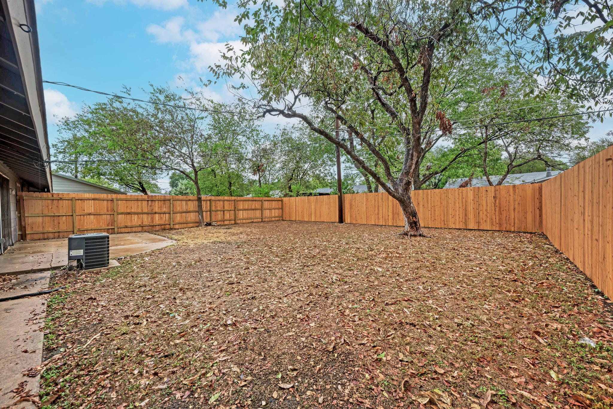 8103 Exmoor Dr #b Property Photo 10