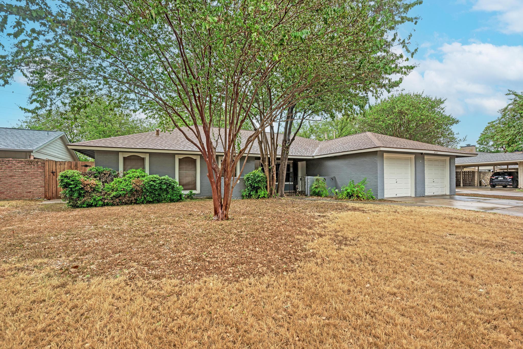 8103 Exmoor Dr #b Property Photo 11