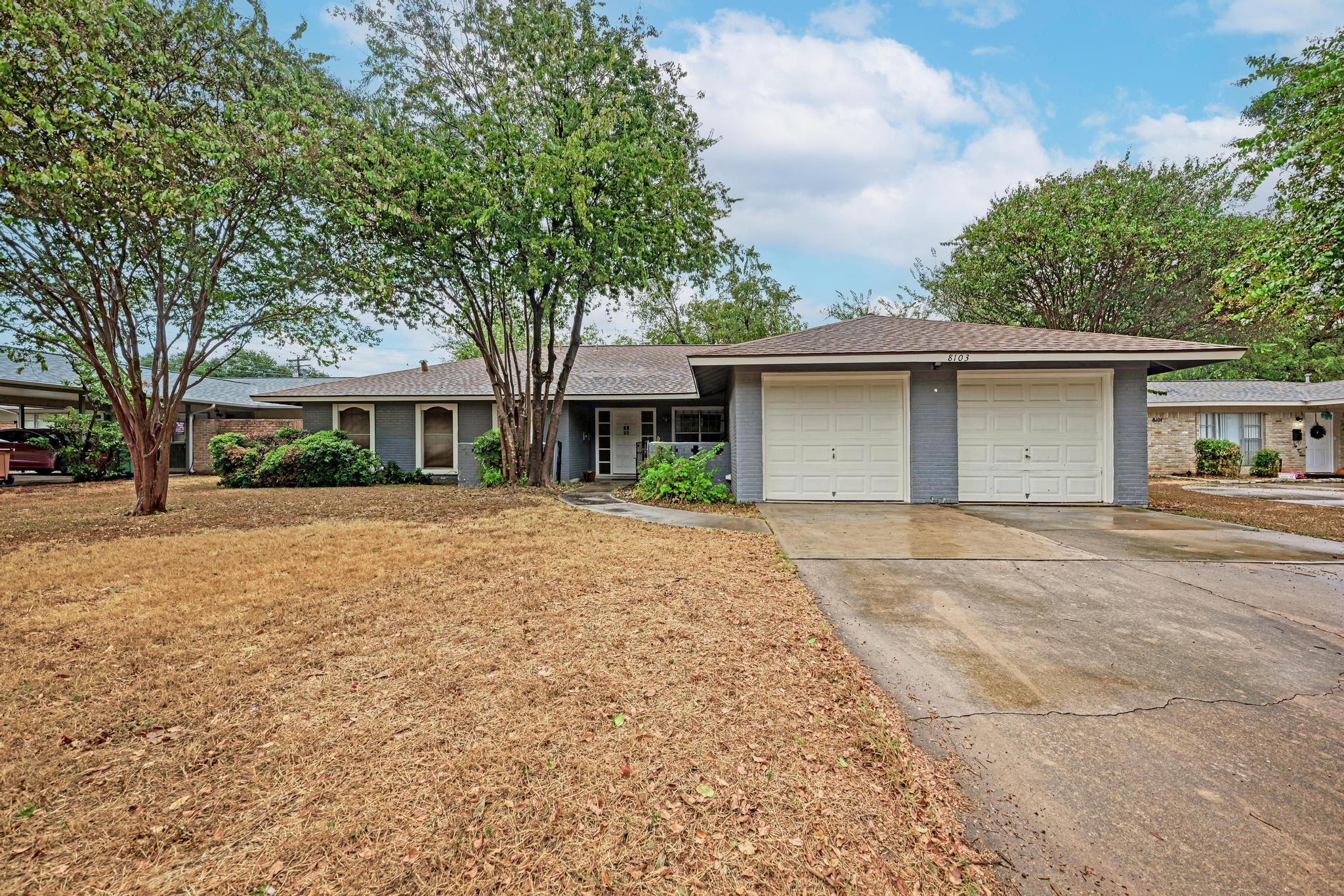 8103 Exmoor Dr #b Property Photo 12