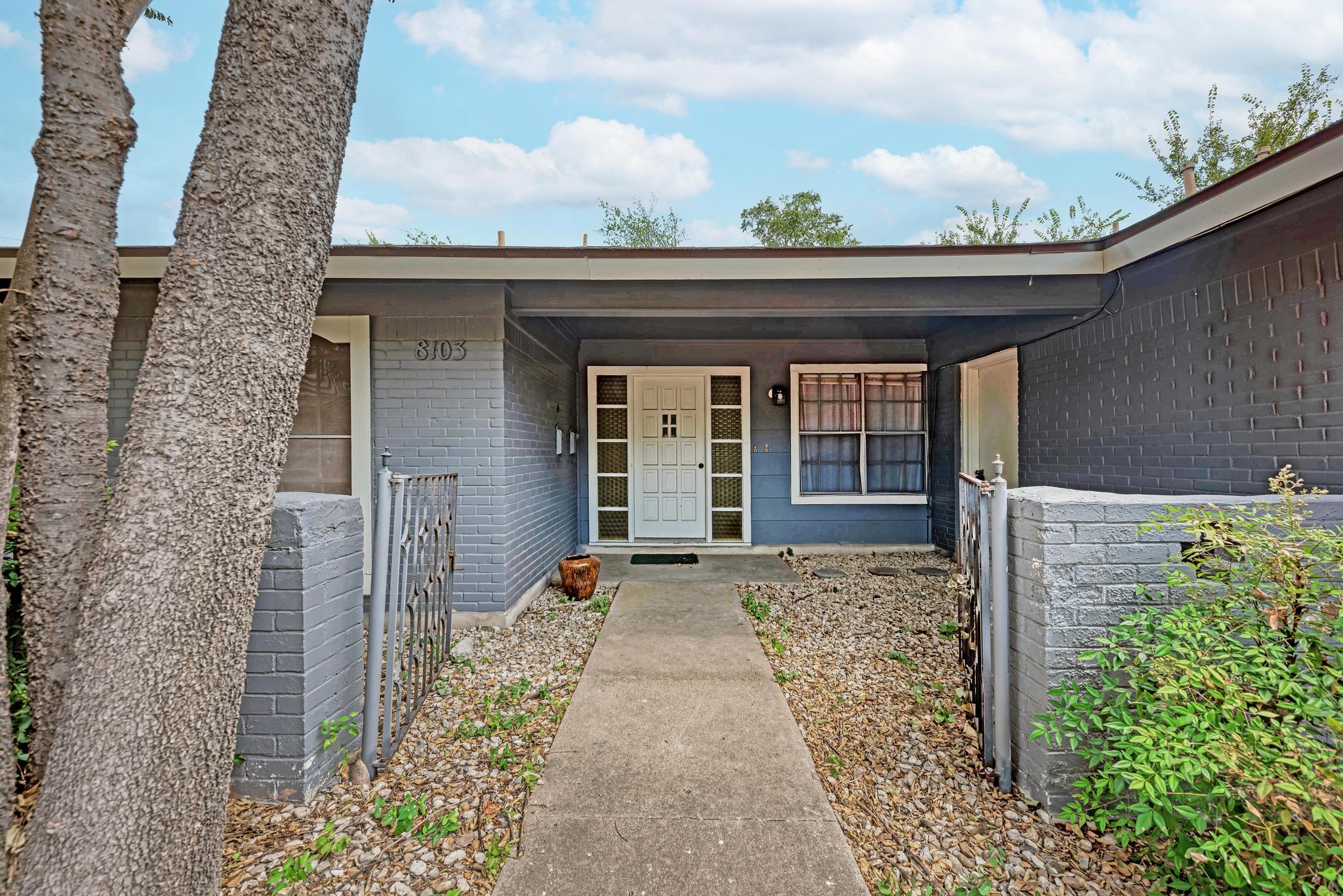 8103 Exmoor Dr #b Property Photo 14