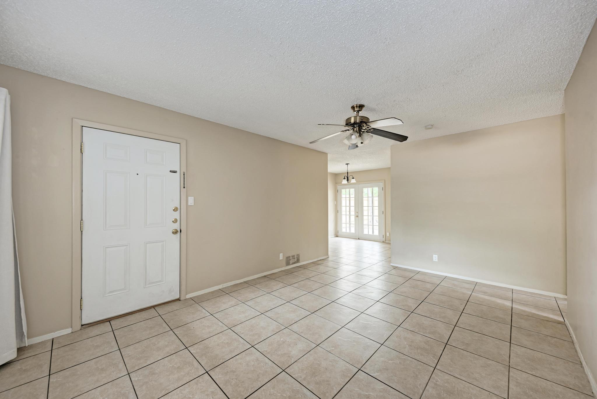 8103 Exmoor Dr #b Property Photo 17