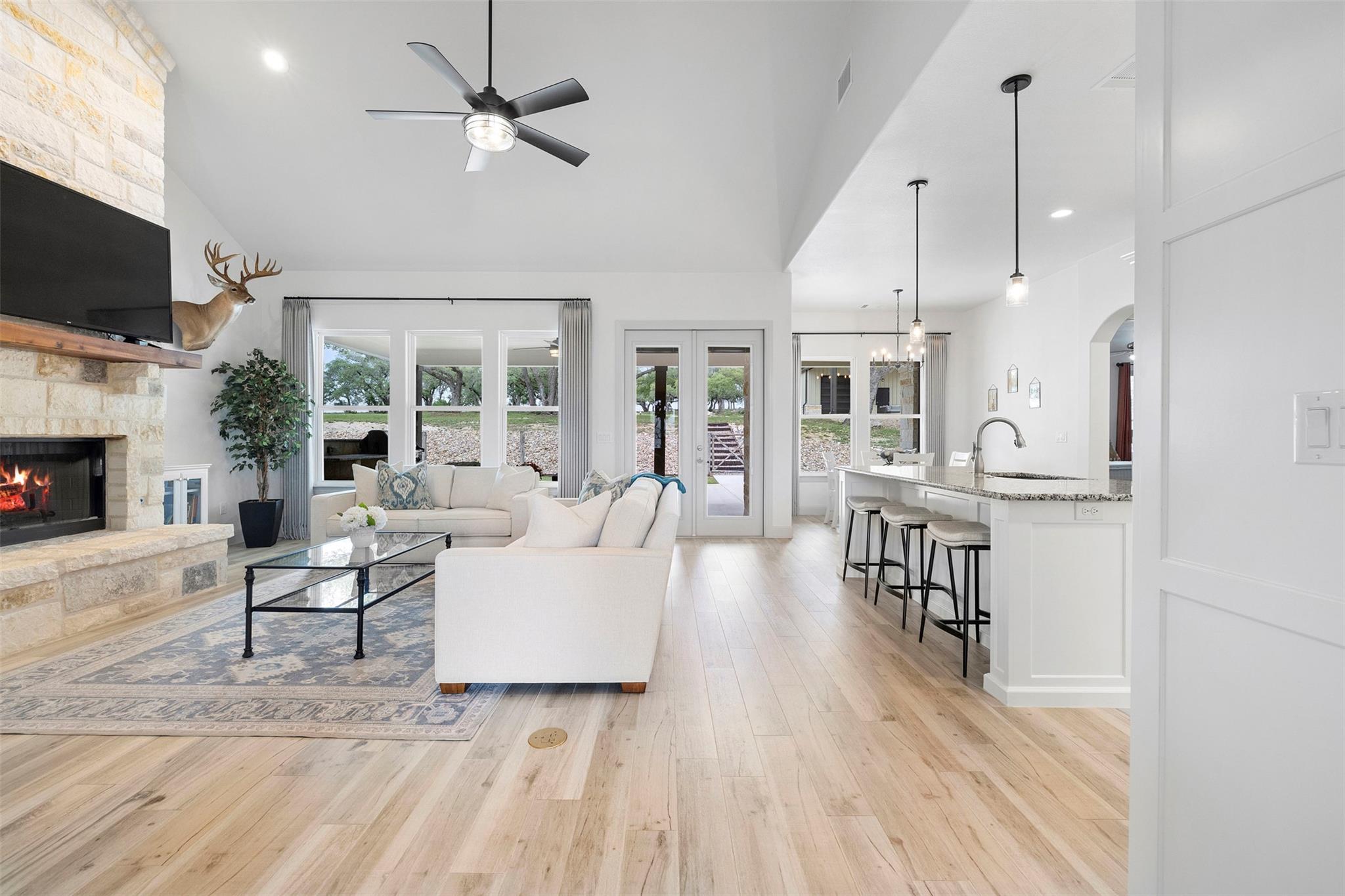275 Axis Cir Property Photo