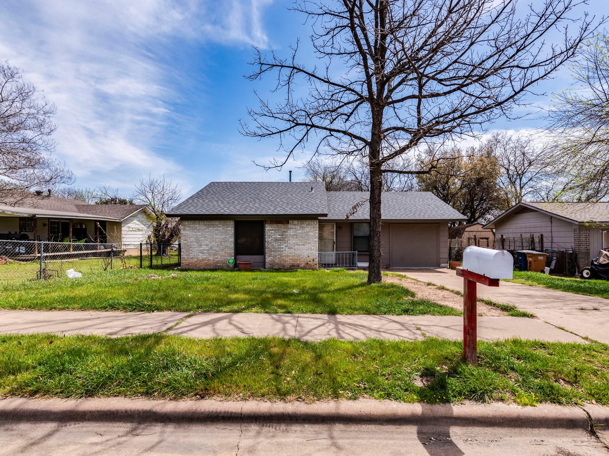 9803 Plover Dr Property Photo
