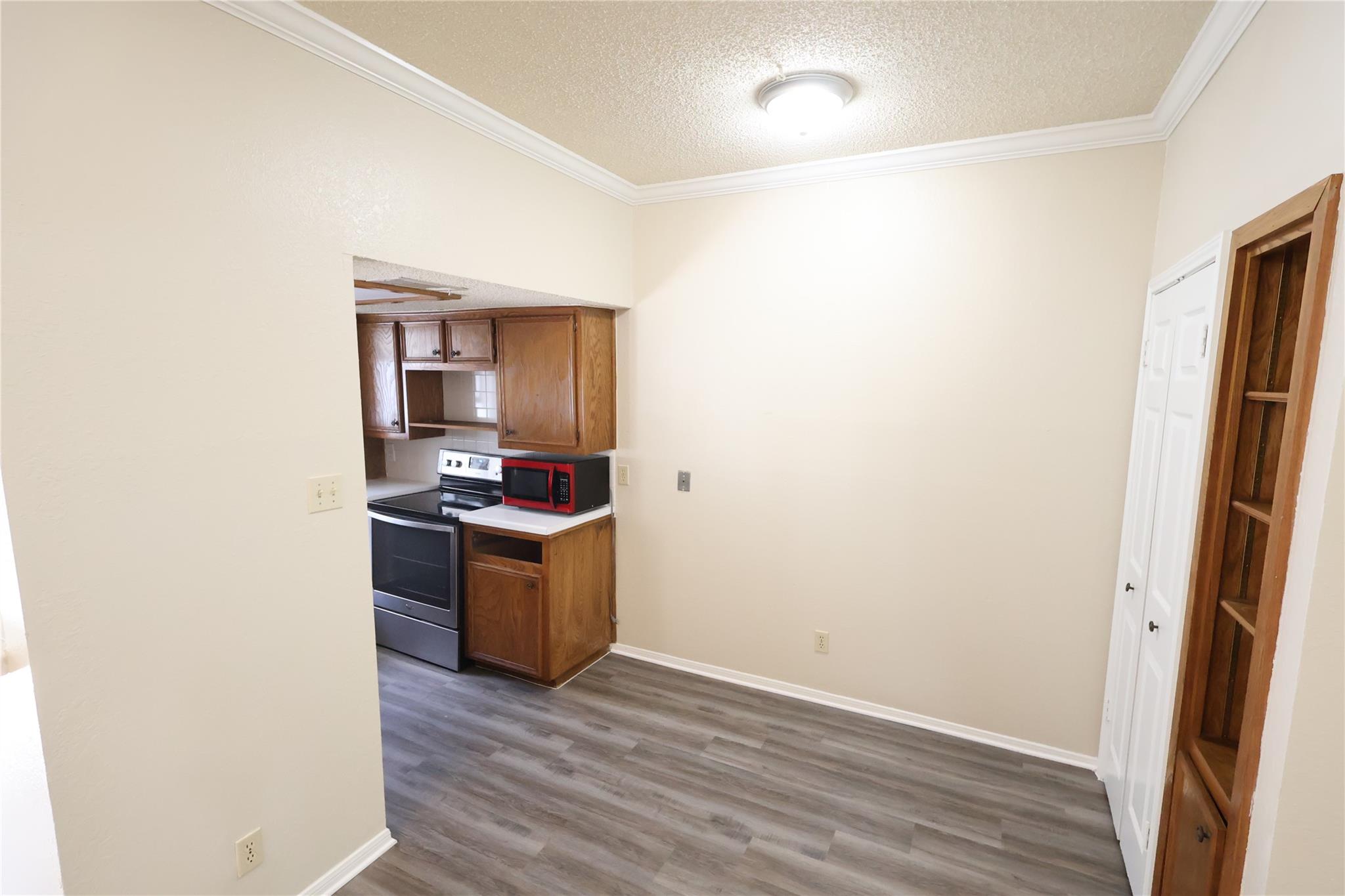 3840 Far West Blvd #217 Property Photo 6