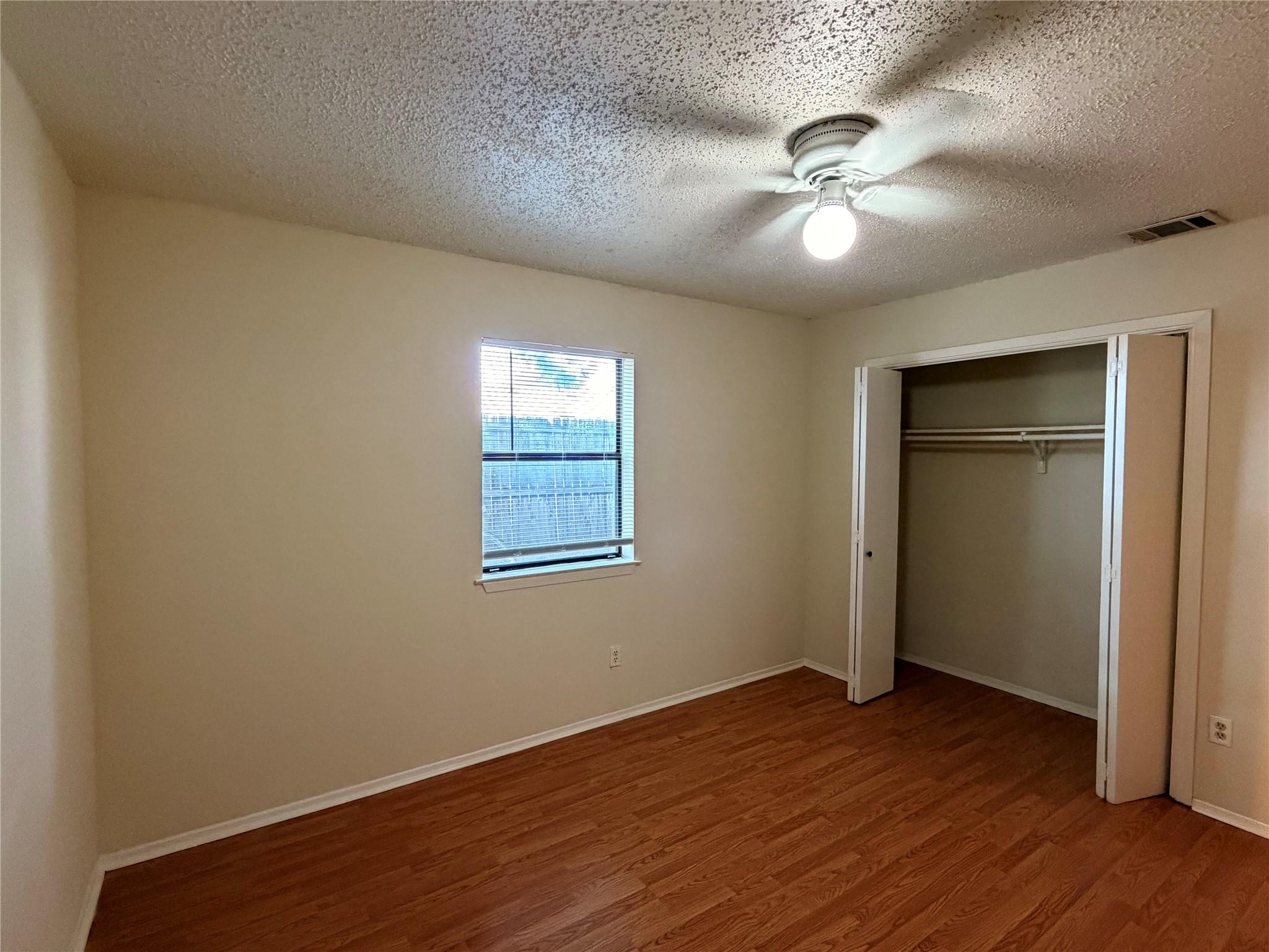 1203 W 49th St #c Property Photo 5