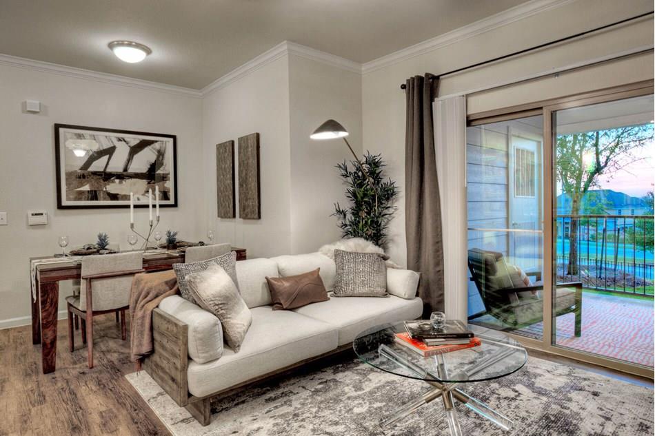 1200 Estancia Pkwy #511 Property Photo 3