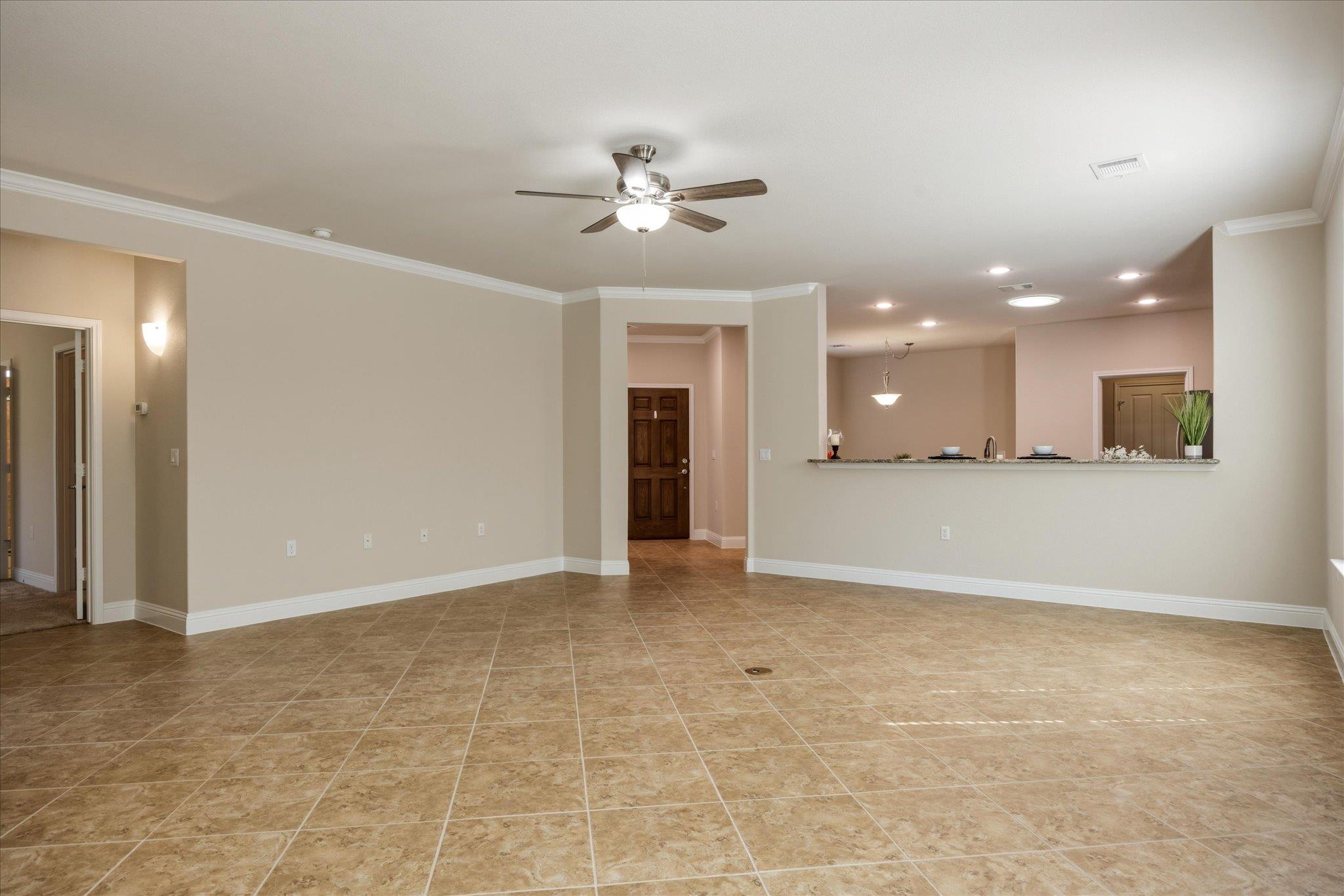 325 Bartlett Peak Dr Property Photo 16
