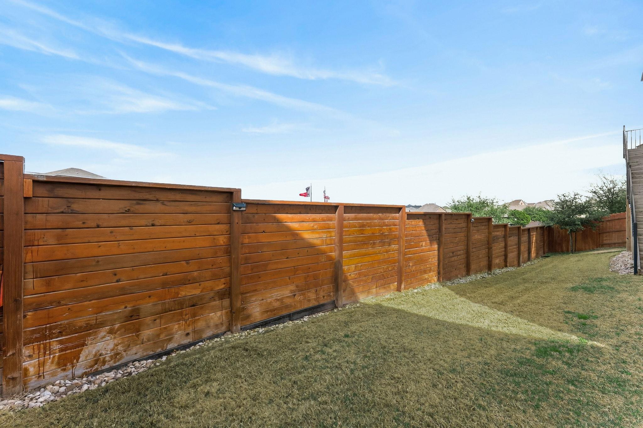 6816 Empresa Dr Property Photo 25