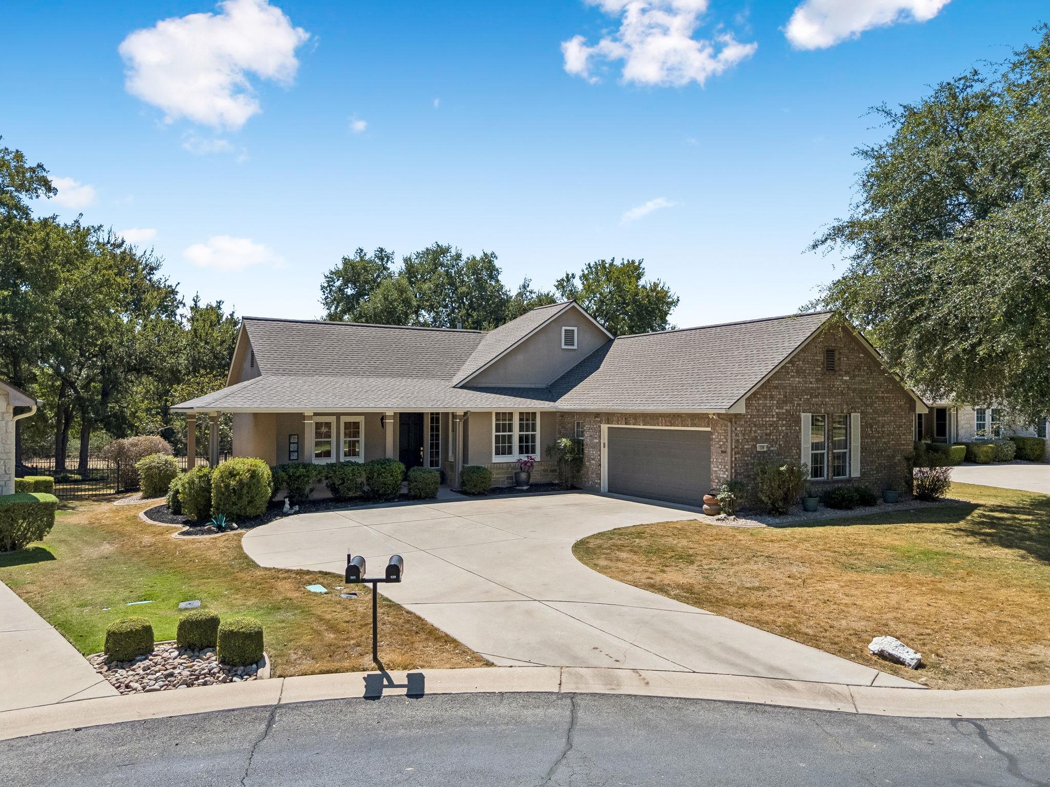 139 Crystal Springs Dr Property Photo 2
