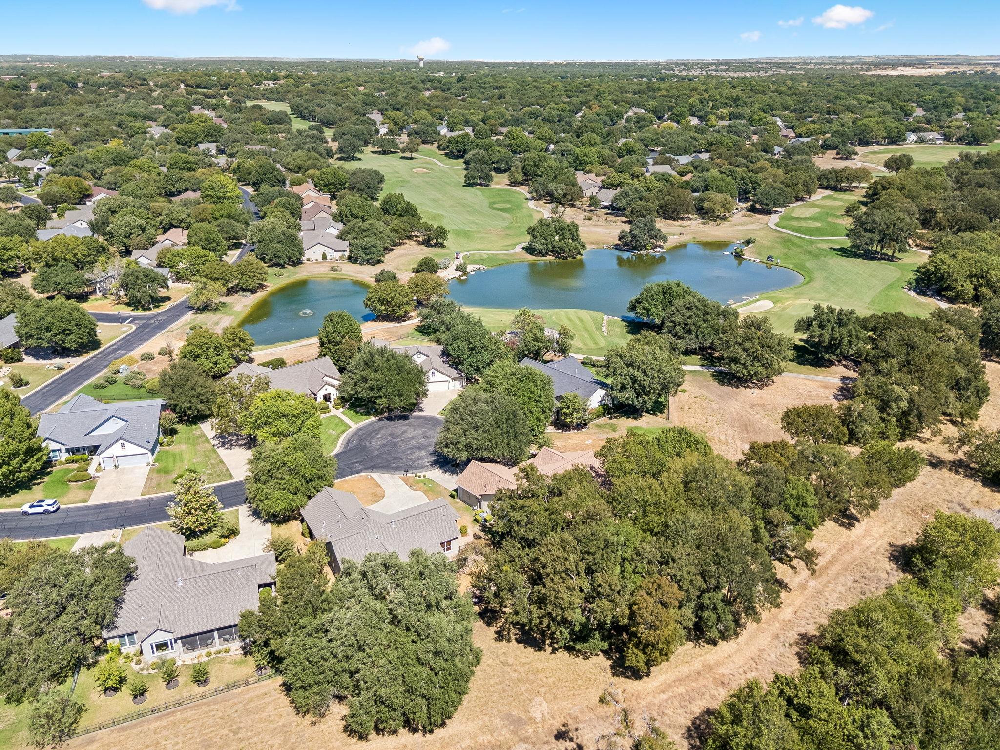139 Crystal Springs Dr Property Photo 3