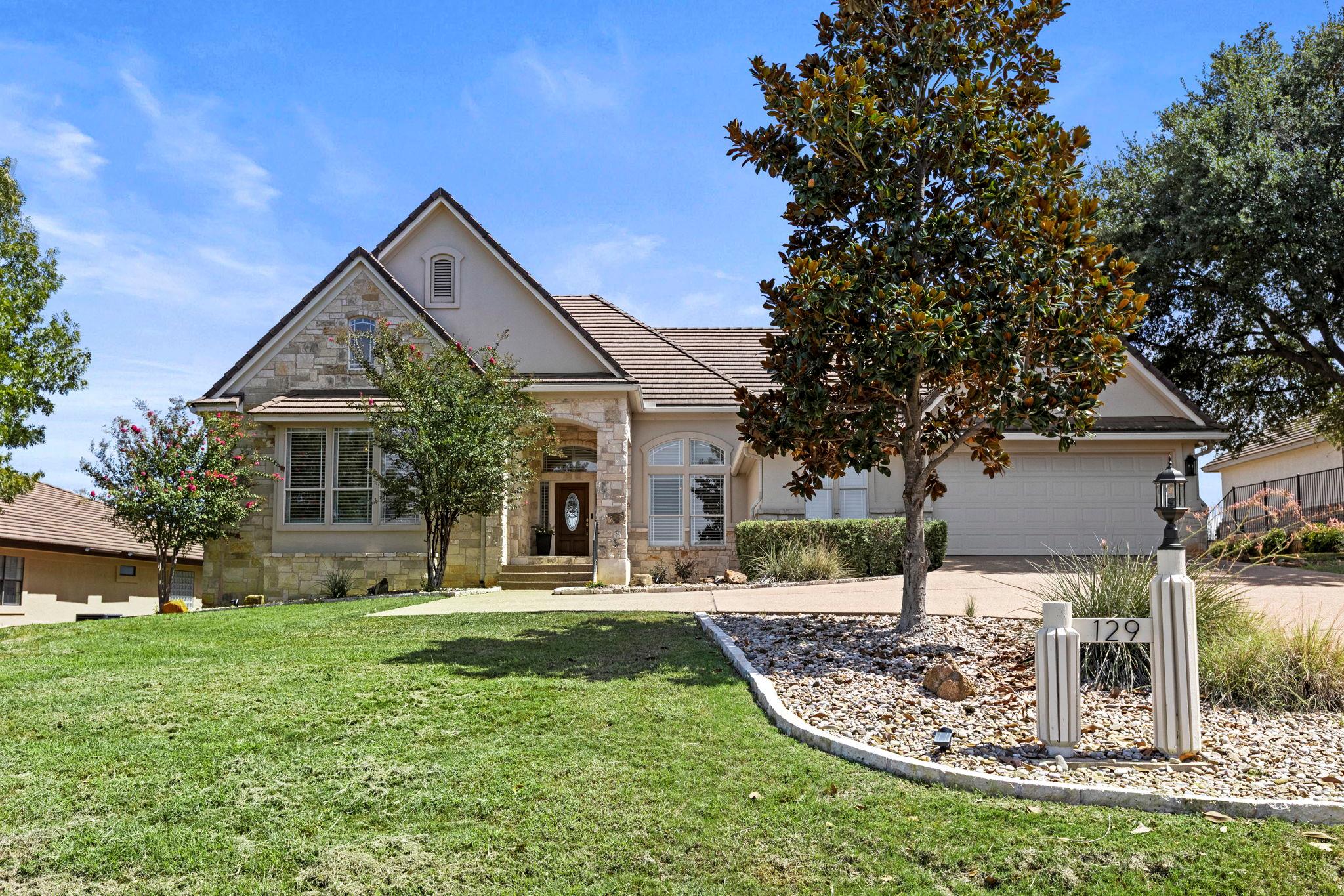 129 Florentine None Property Photo 1
