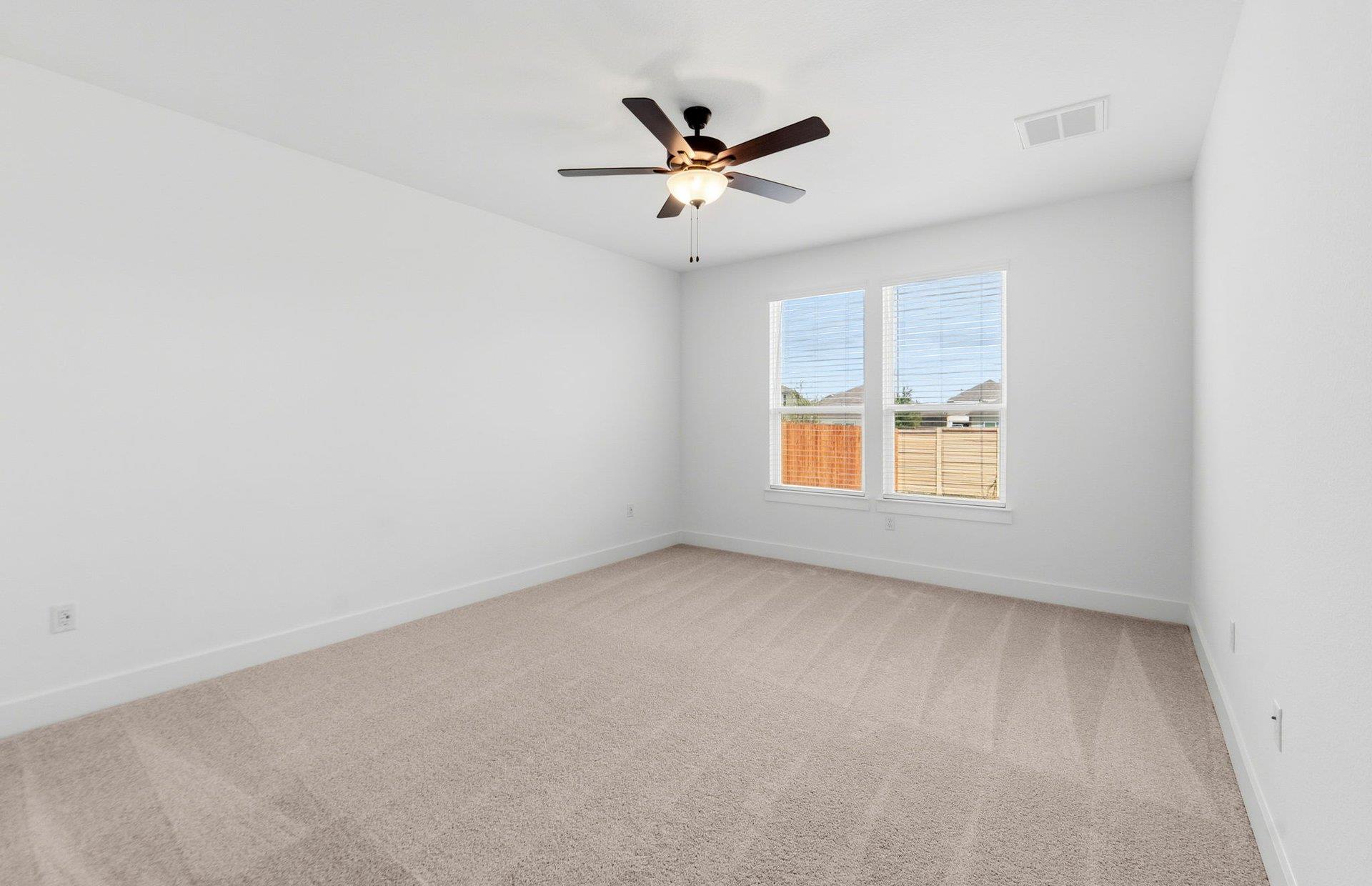 16812 Bustillos Pass Property Photo 9