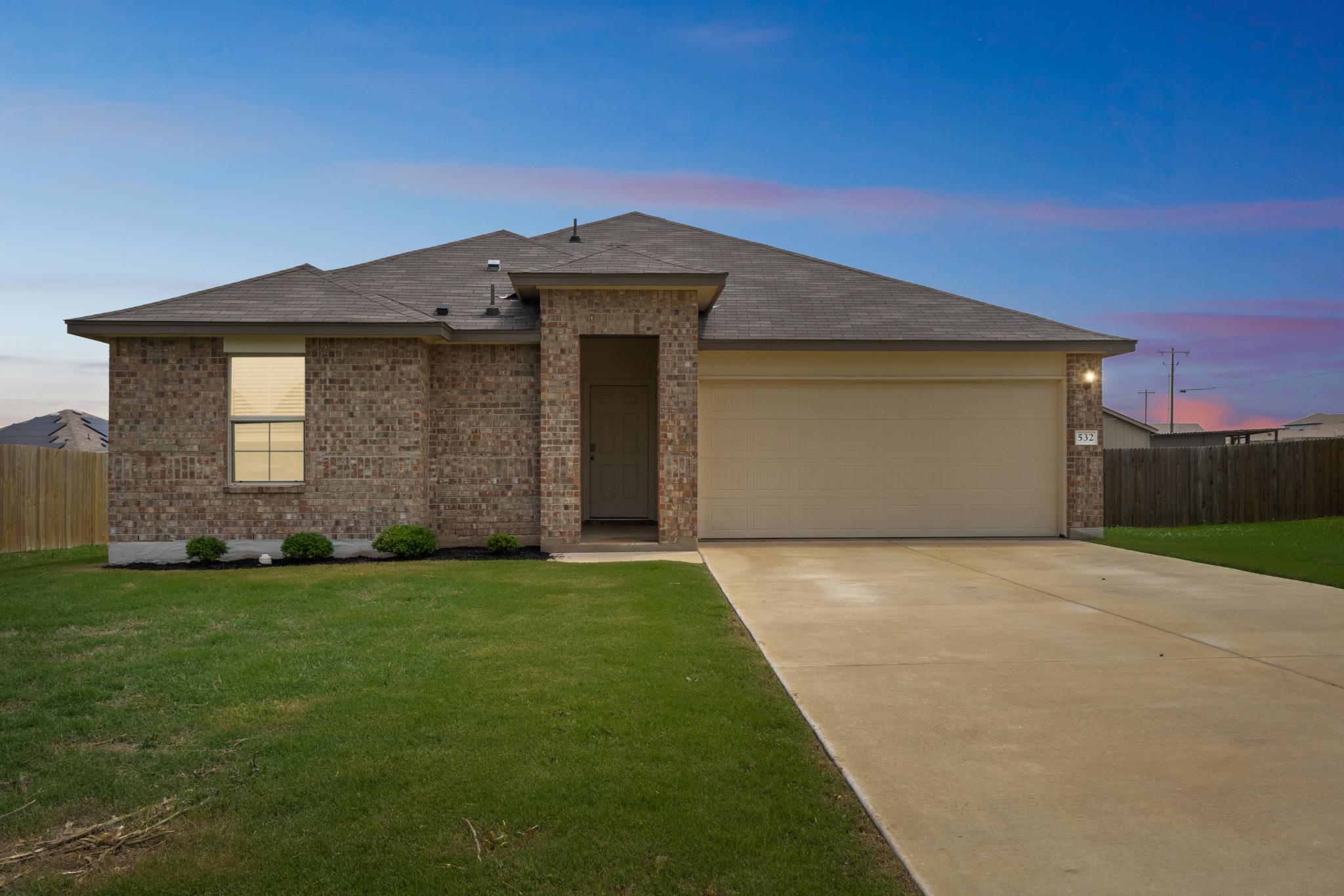 532 Taggart Trl Property Photo 1