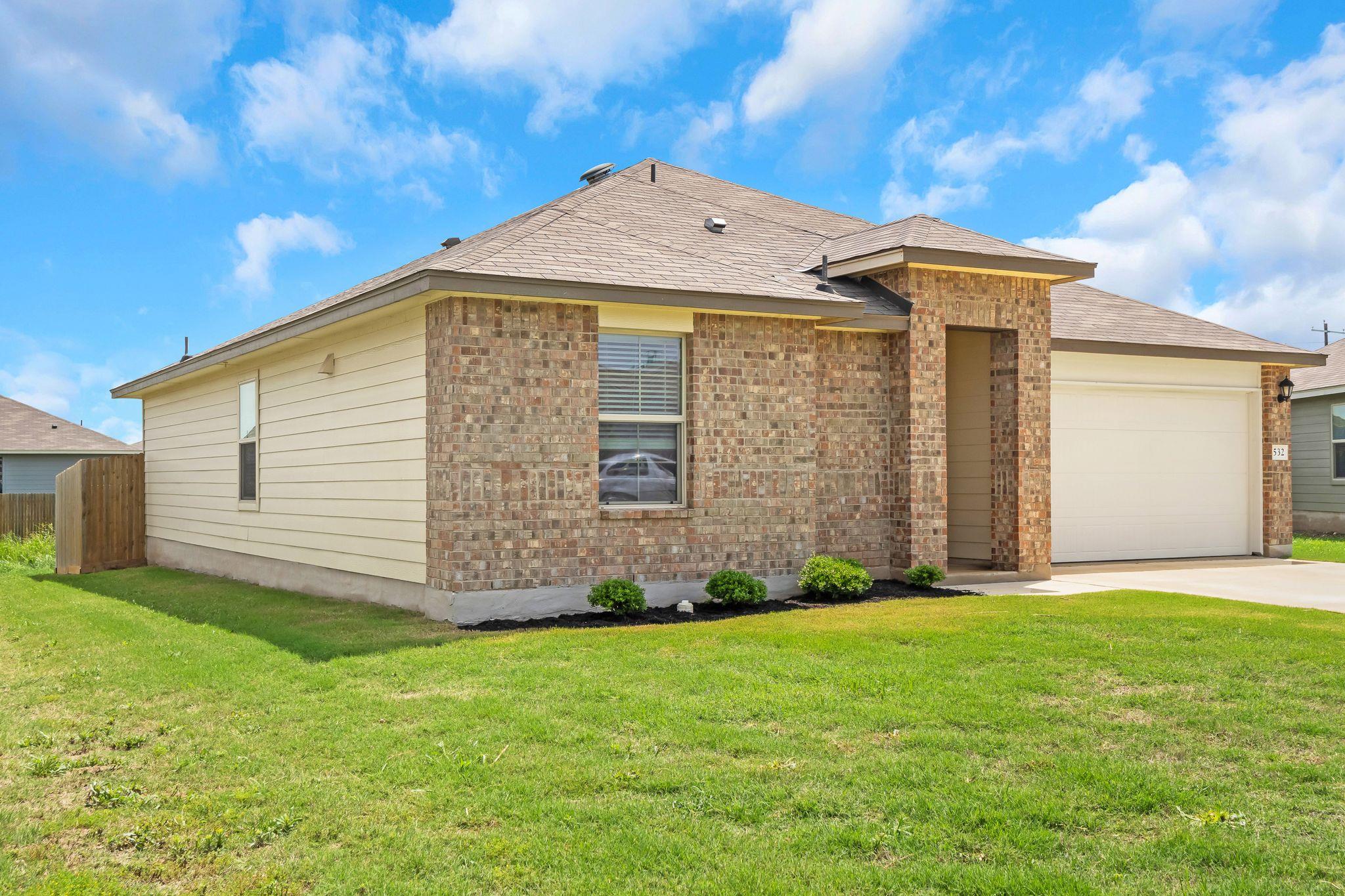 532 Taggart Trl Property Photo 4