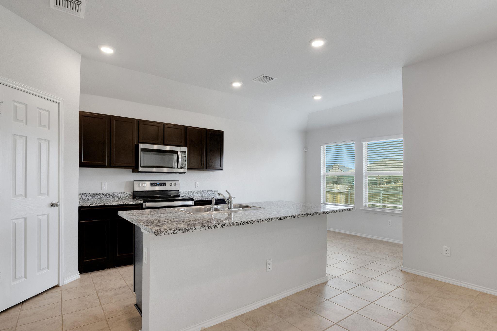 532 Taggart Trl Property Photo 9