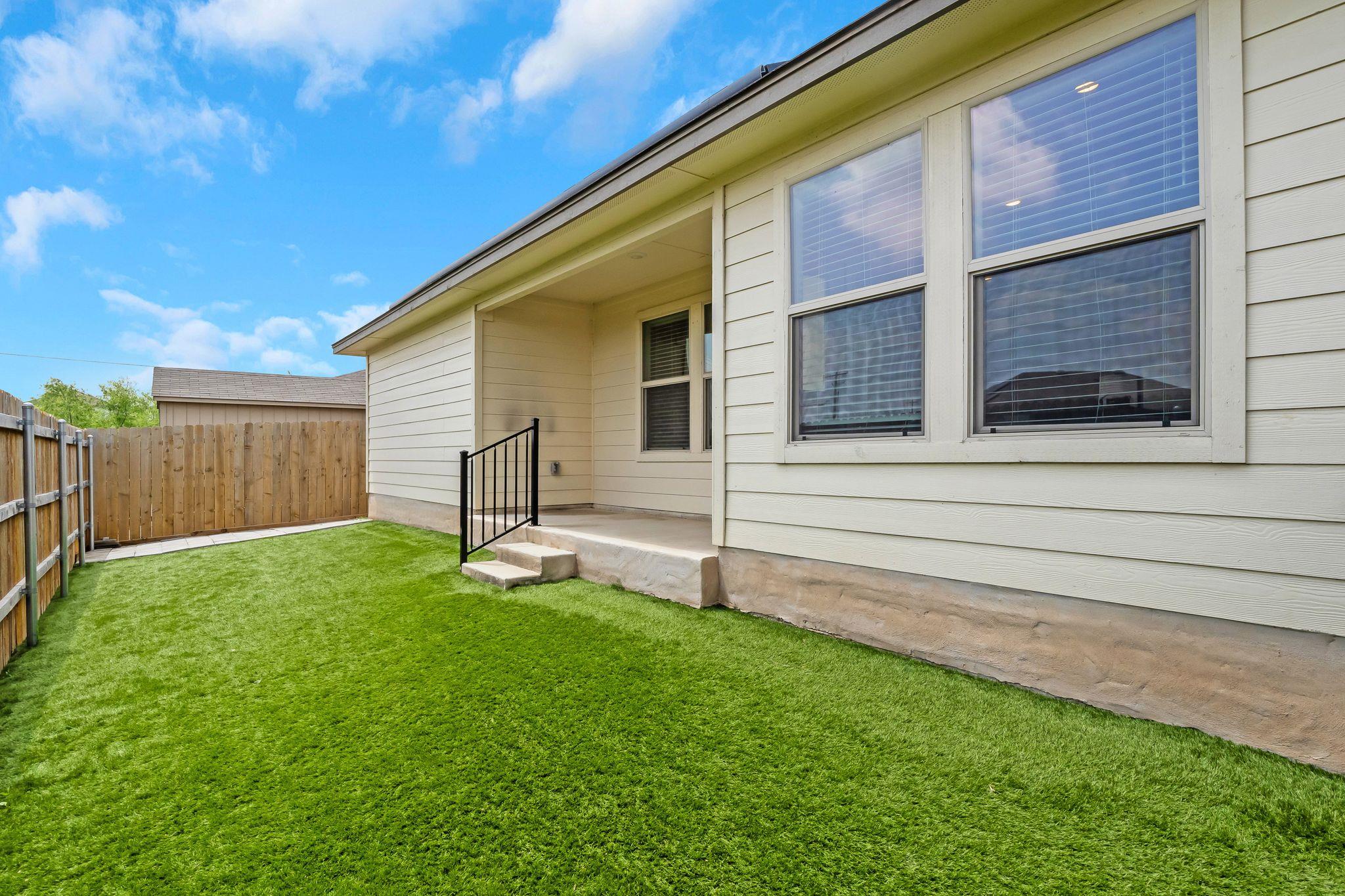 532 Taggart Trl Property Photo 35
