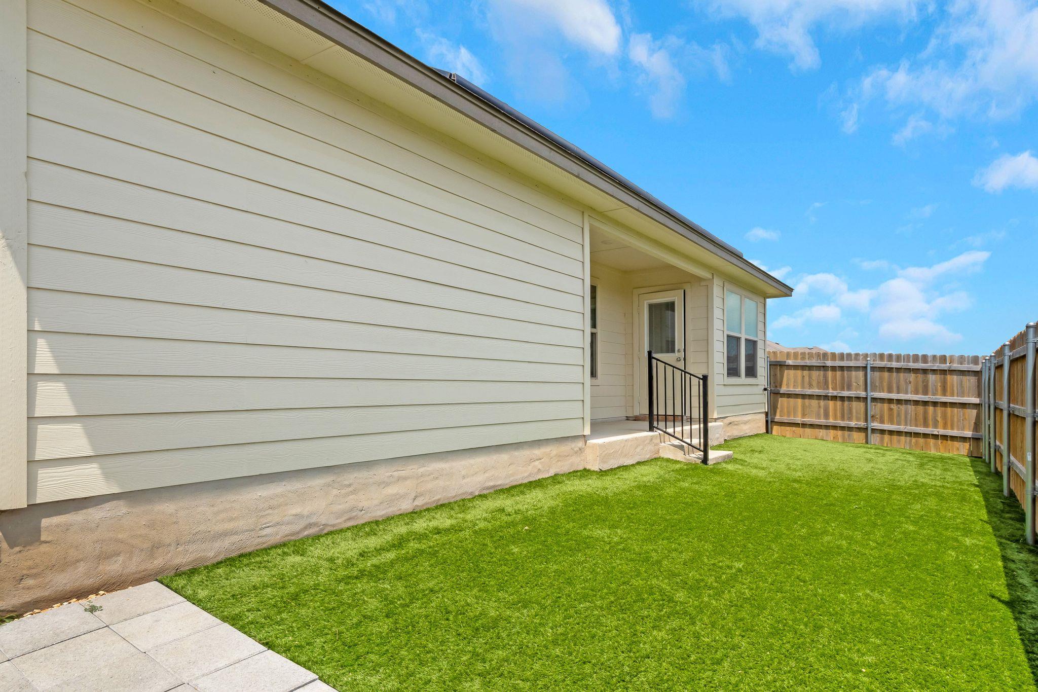 532 Taggart Trl Property Photo 36
