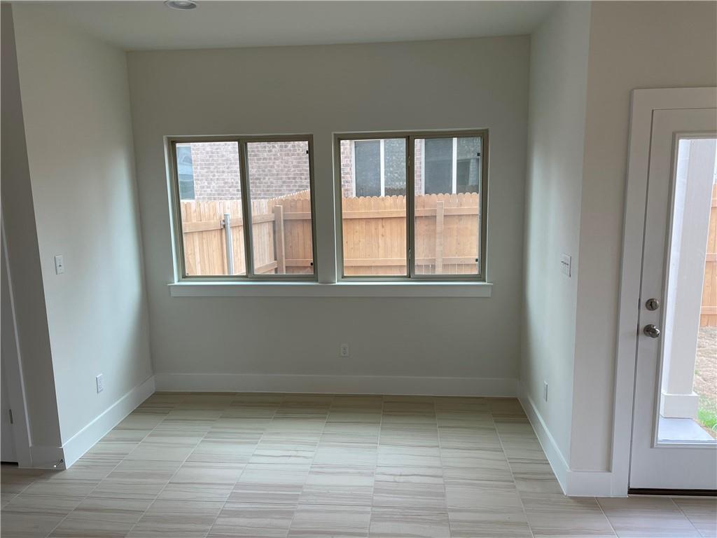 526 White Steppe Way Property Photo 11