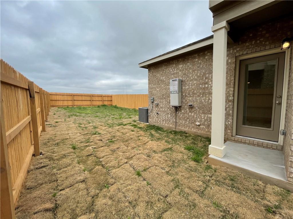 526 White Steppe Way Property Photo 24