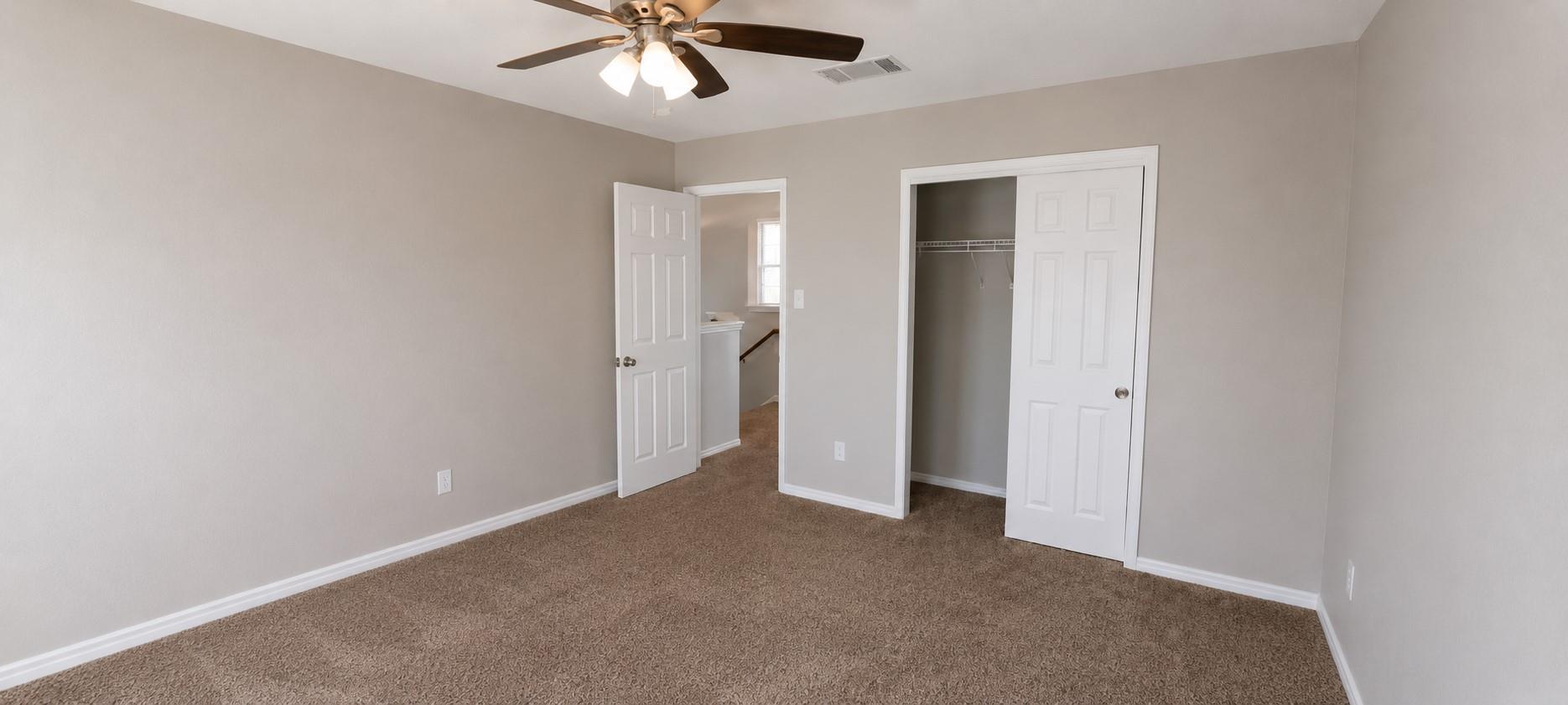 325 Wimberley St Property Photo 10
