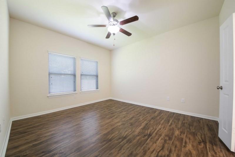 14002 Madrigal Ln Property Photo 18