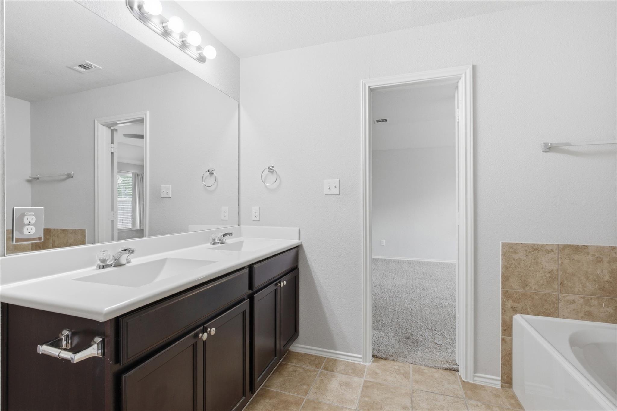 18420 Cloudmore Ln Property Photo 22