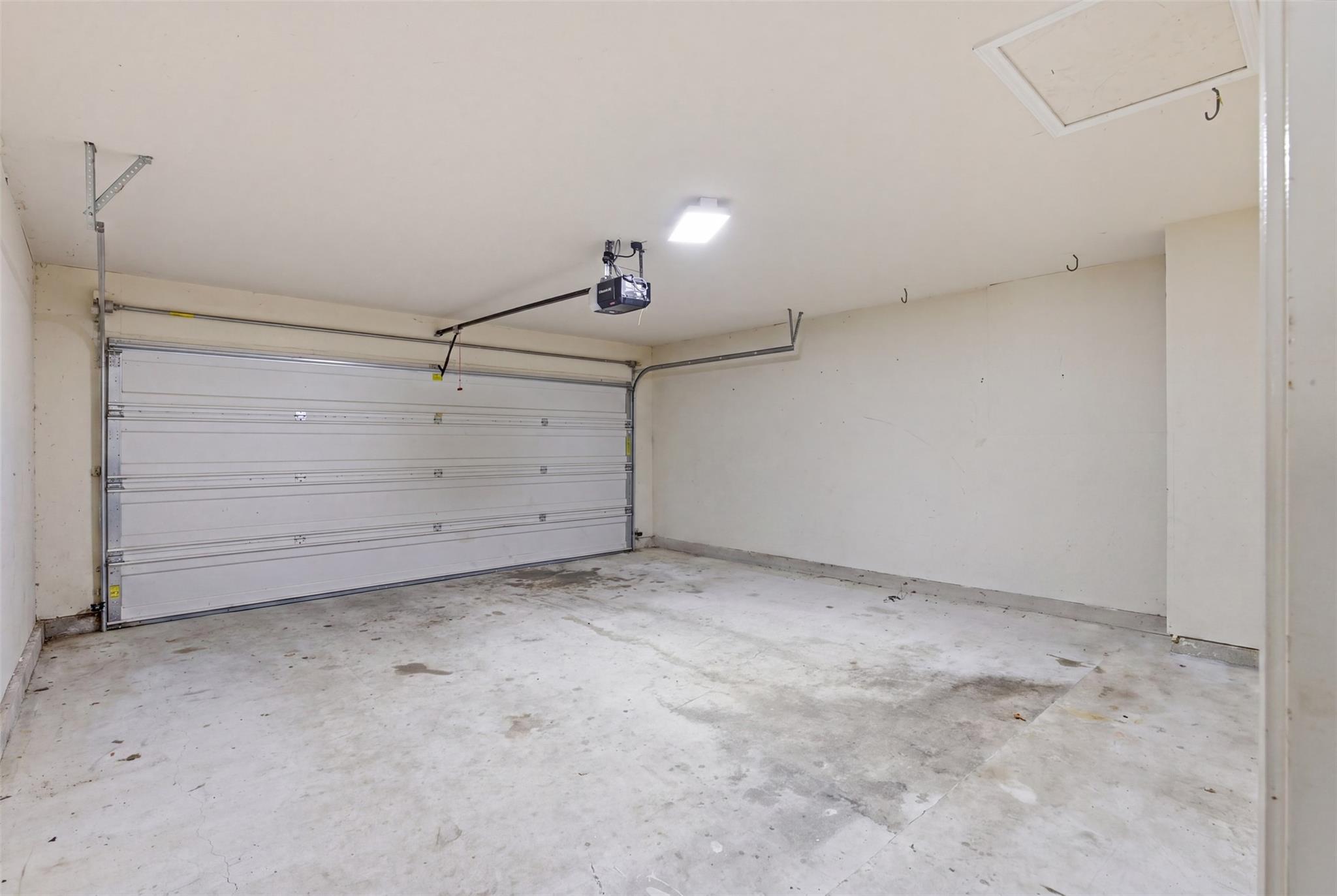 18420 Cloudmore Ln Property Photo 23