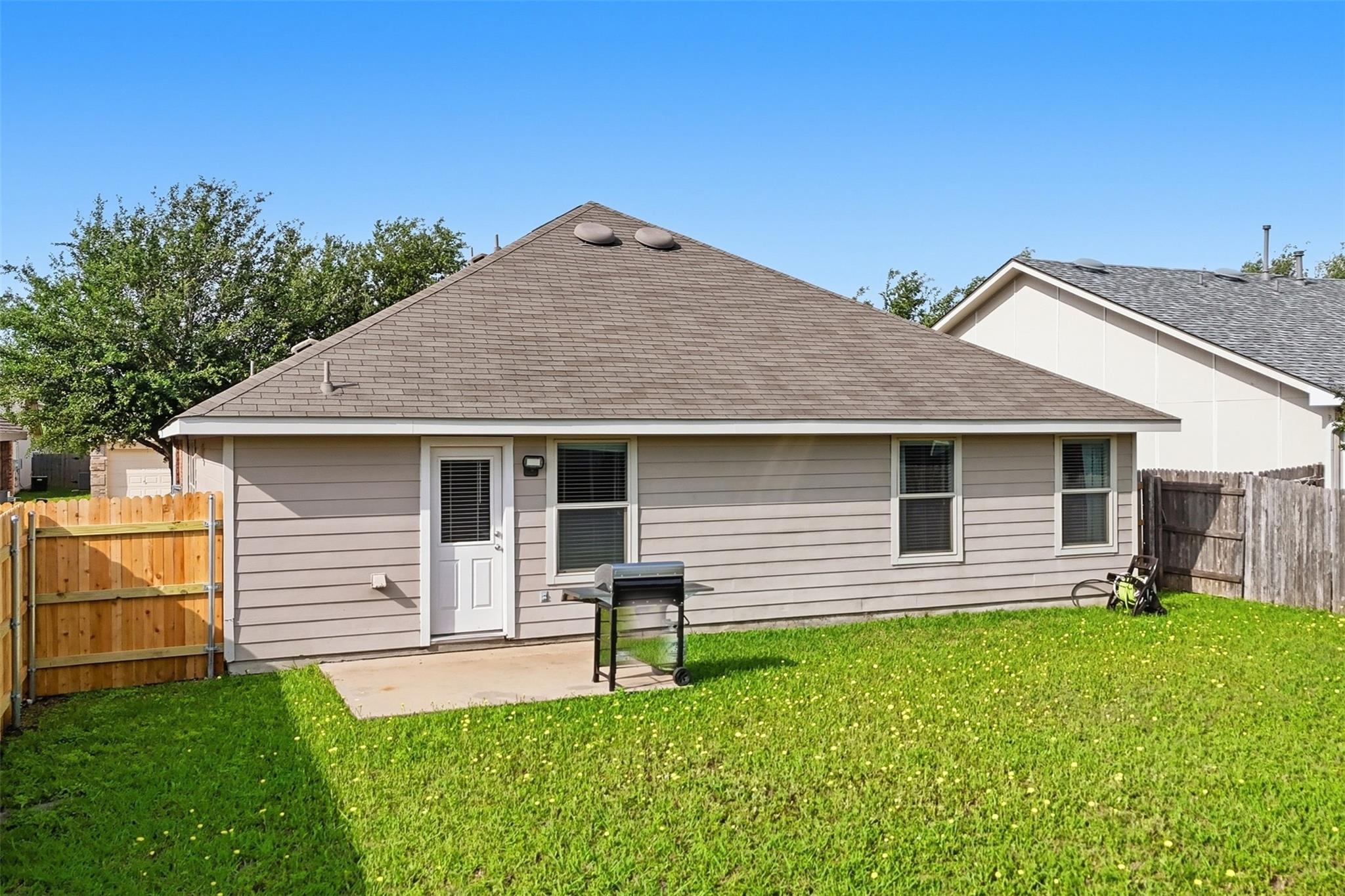 18420 Cloudmore Ln Property Photo 25