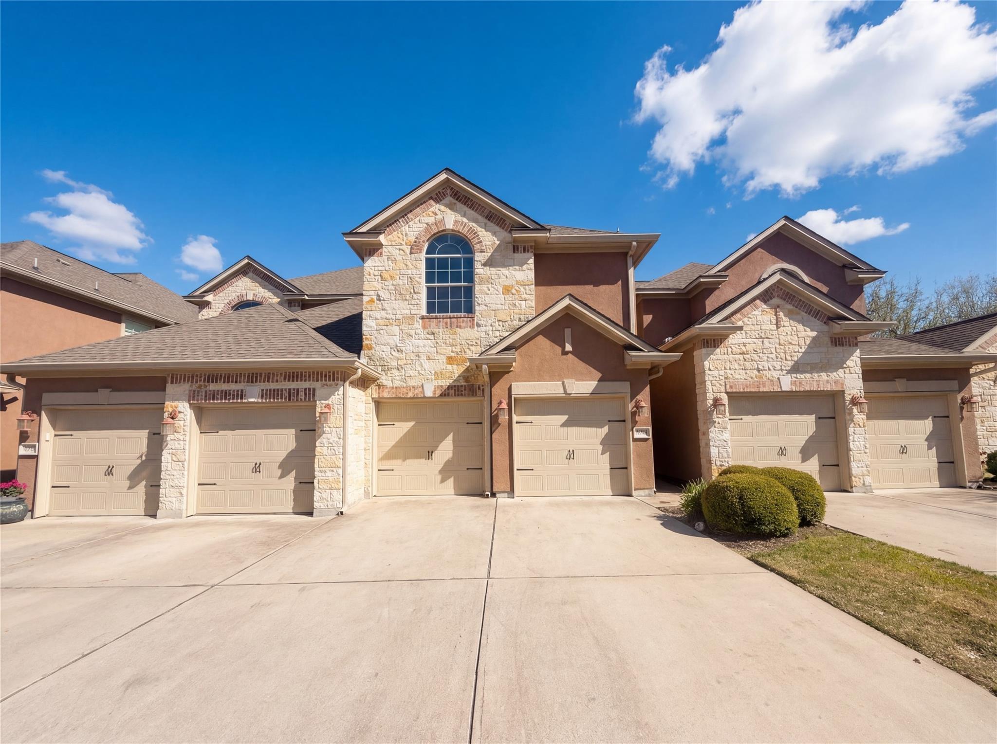 104 Perpetuation Dr Property Photo 1