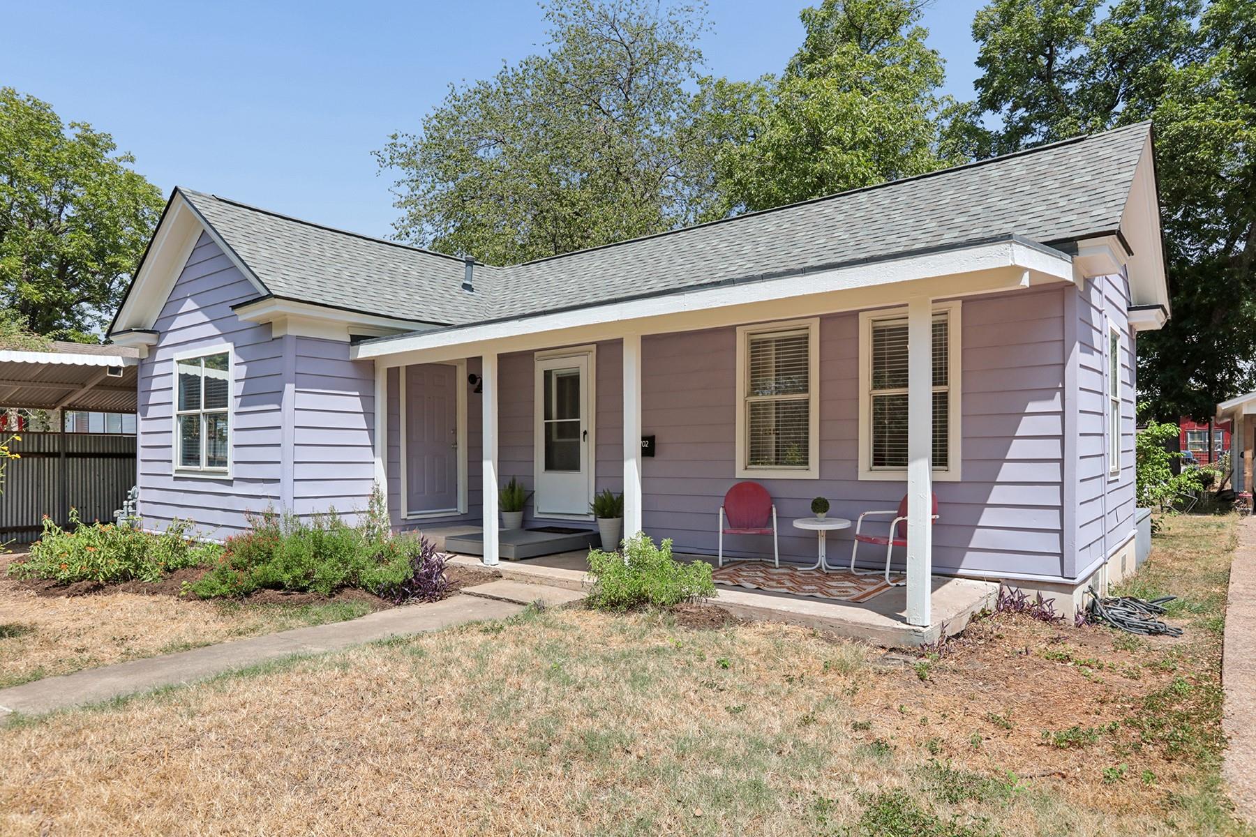 1702 Willow St Property Photo 1